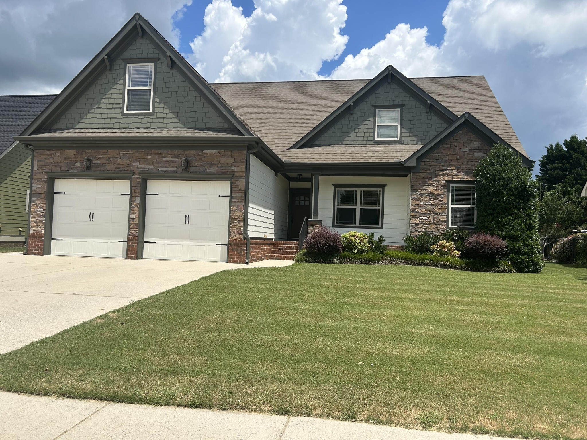 8665 Seven Lakes Drive Property Photo 1