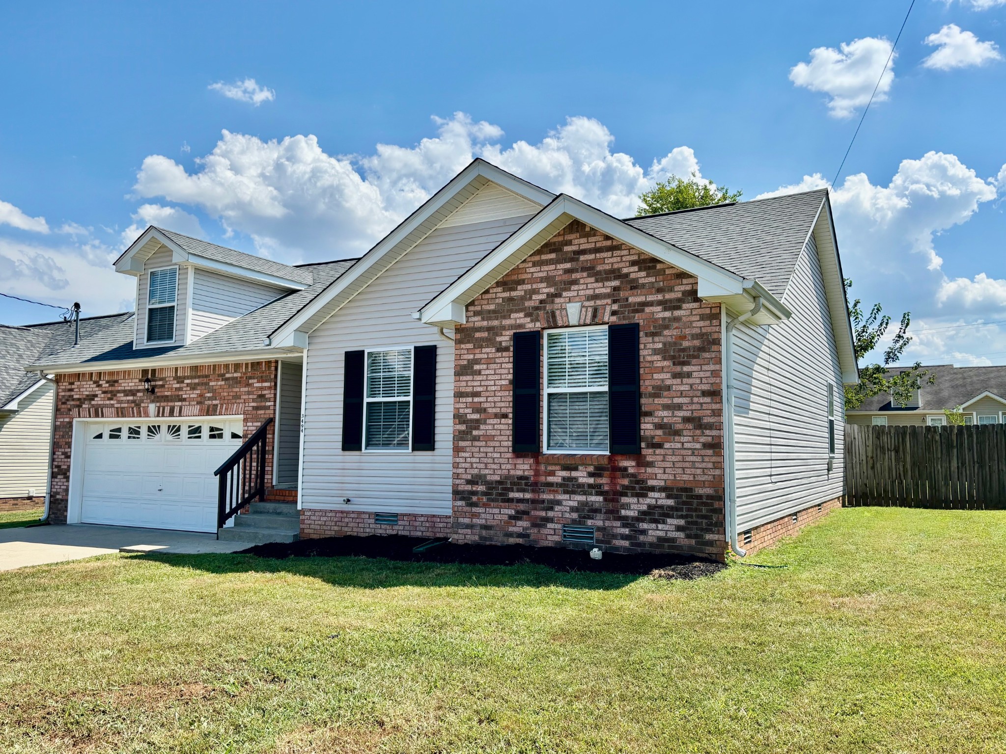 3494 Sandpiper Dr Property Photo 3
