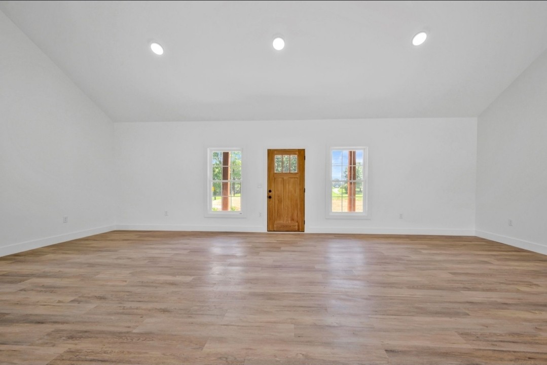 2559 Sylvia Rd Property Photo 5