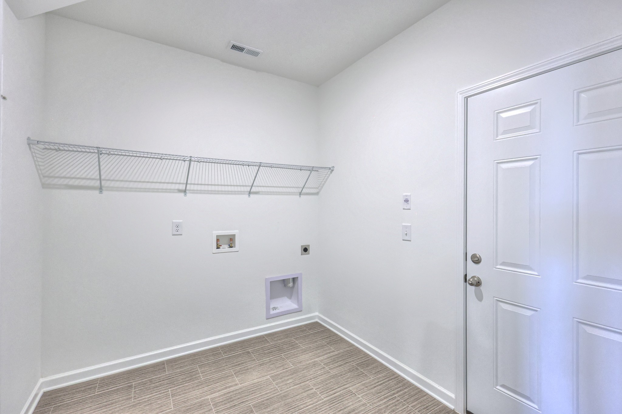 405 Charlie Place Property Photo 24