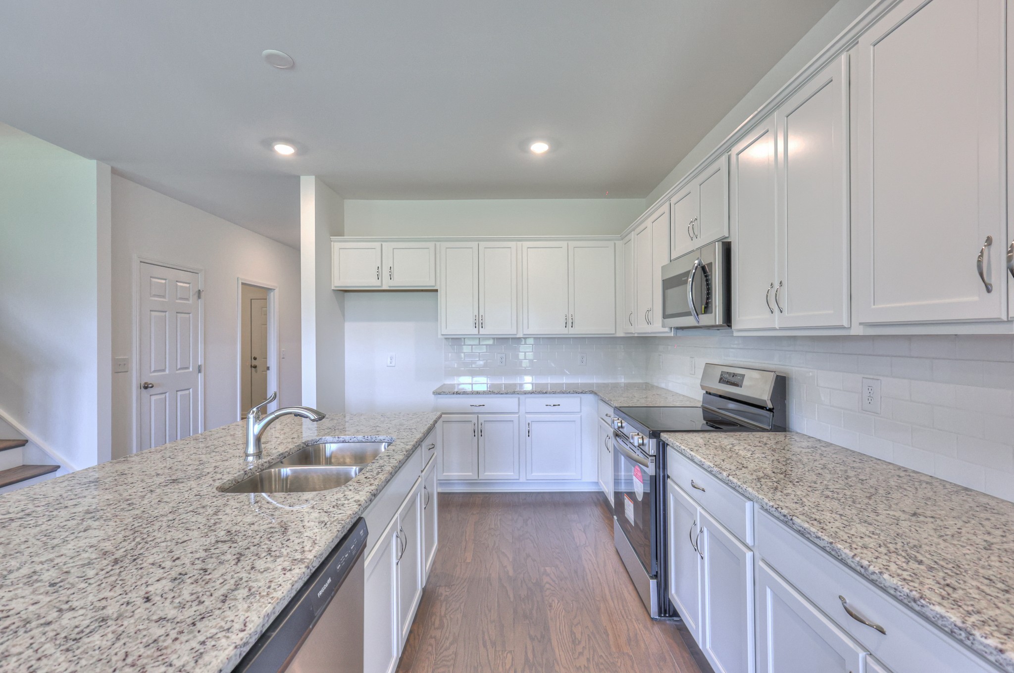 405 Charlie Place Property Photo 29
