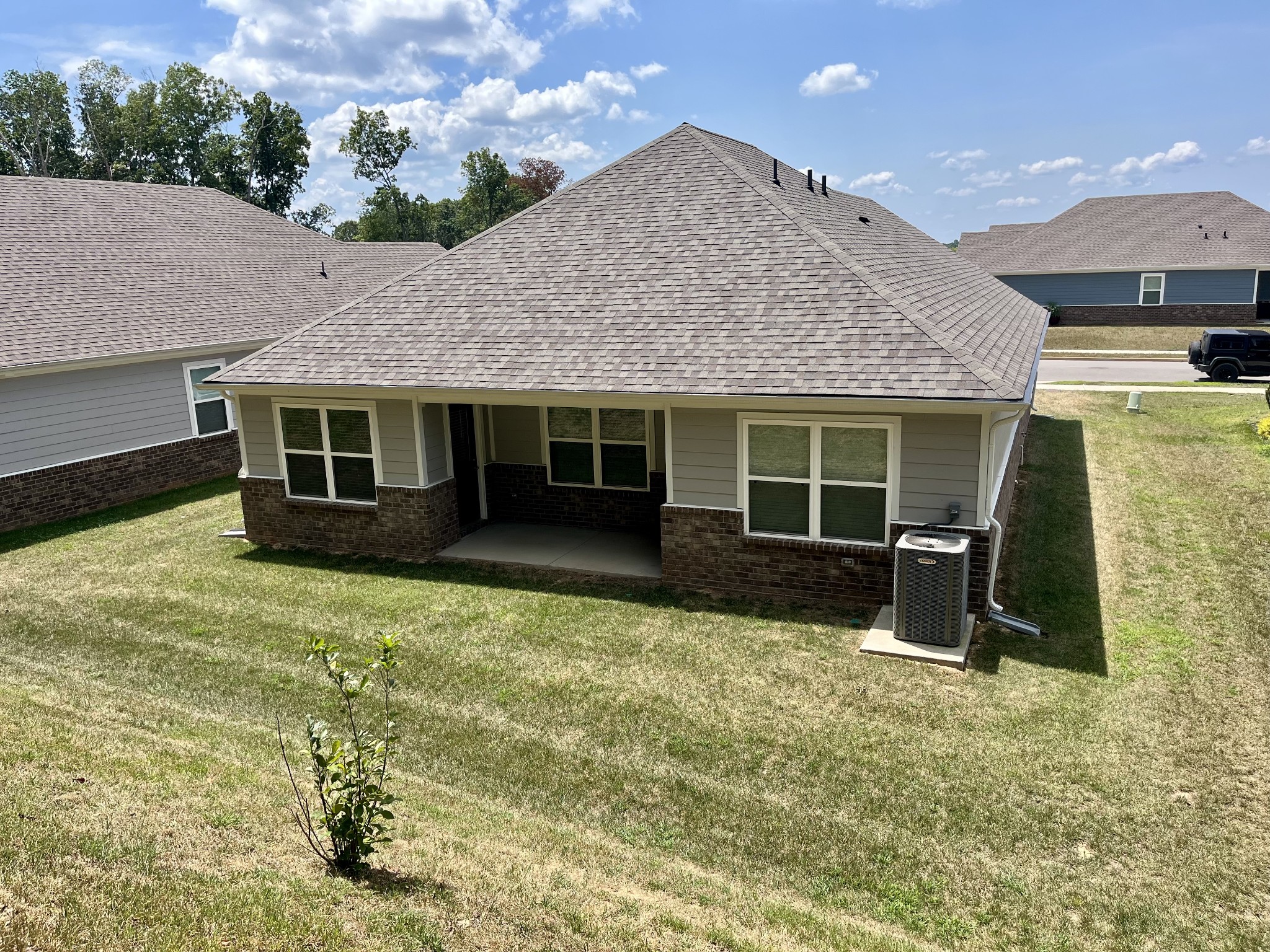 1003 Autumnwood Dr Property Photo 6