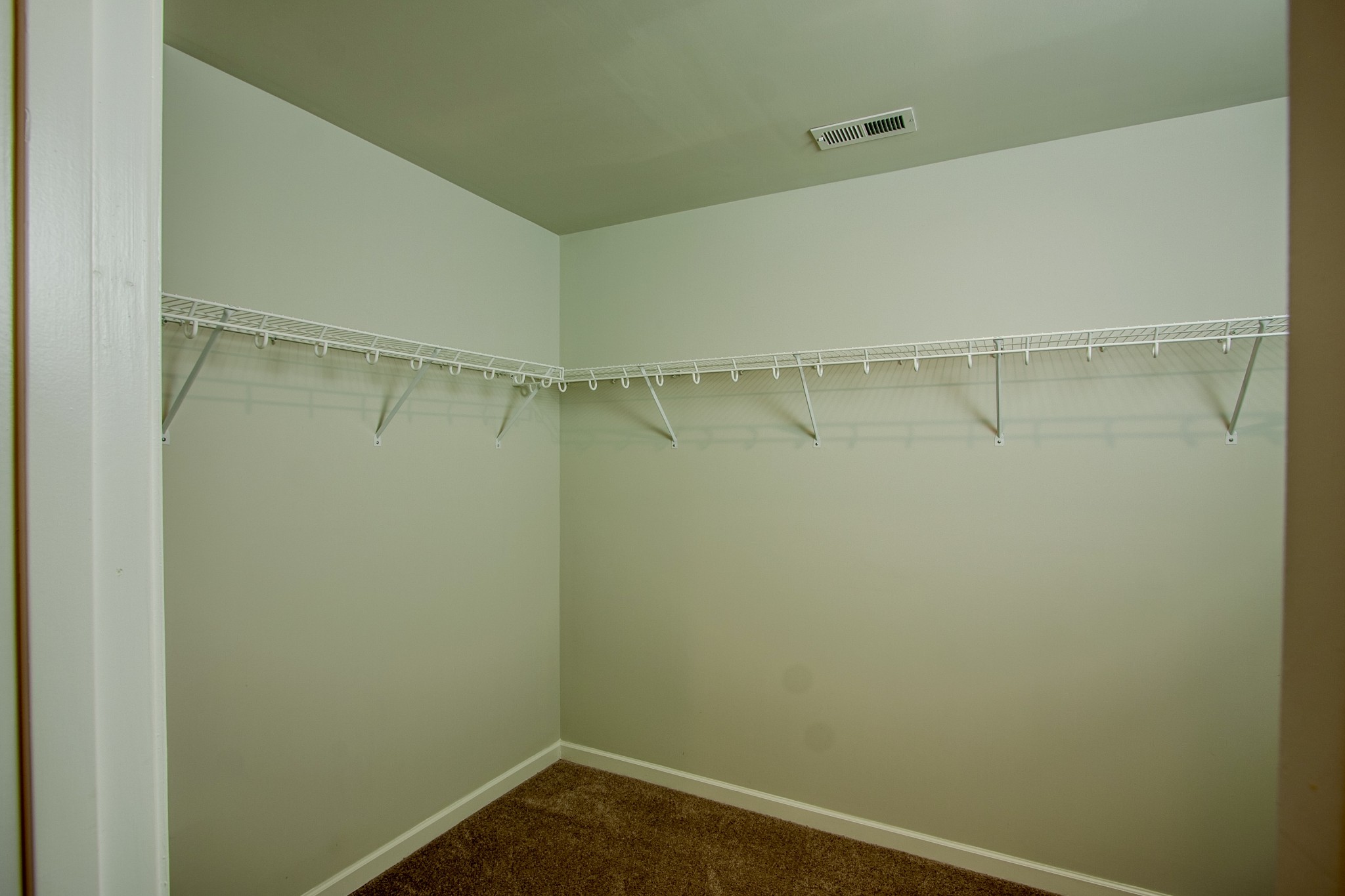 1003 Autumnwood Dr Property Photo 16
