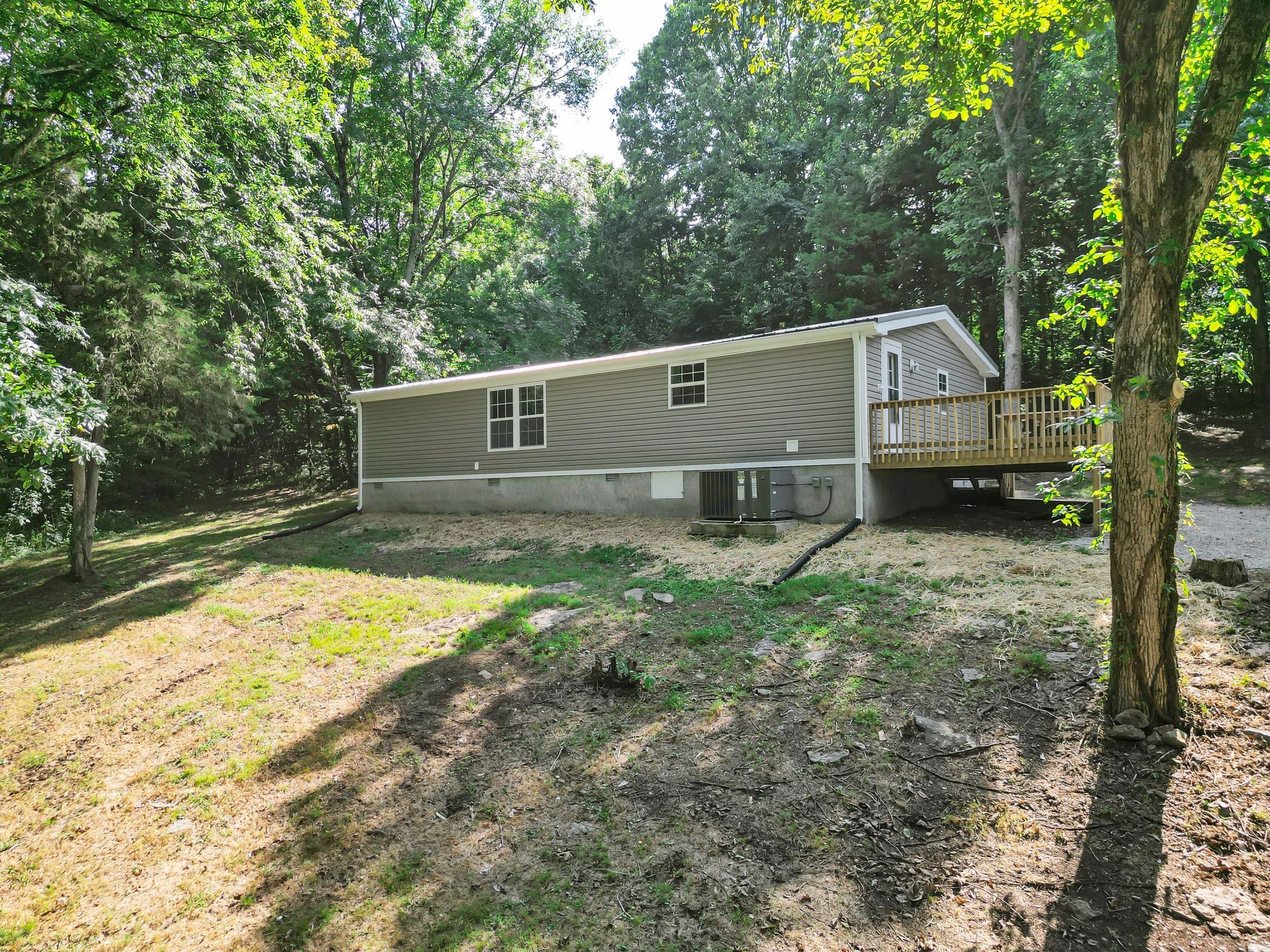 215 Grant Rd Property Photo 8