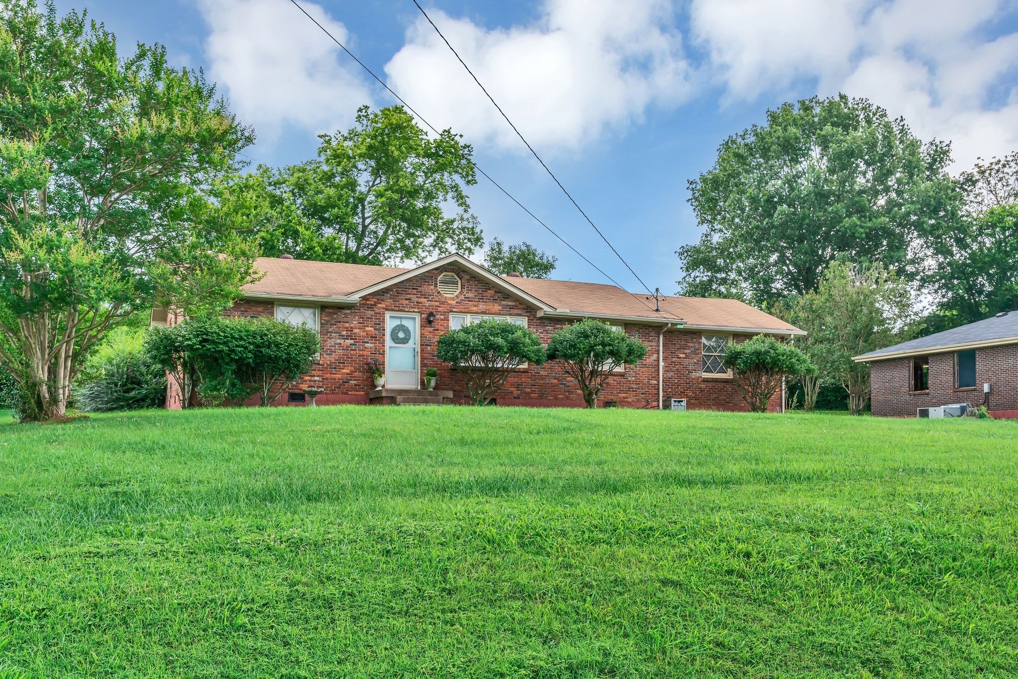 113 Leota Dr Property Photo 1