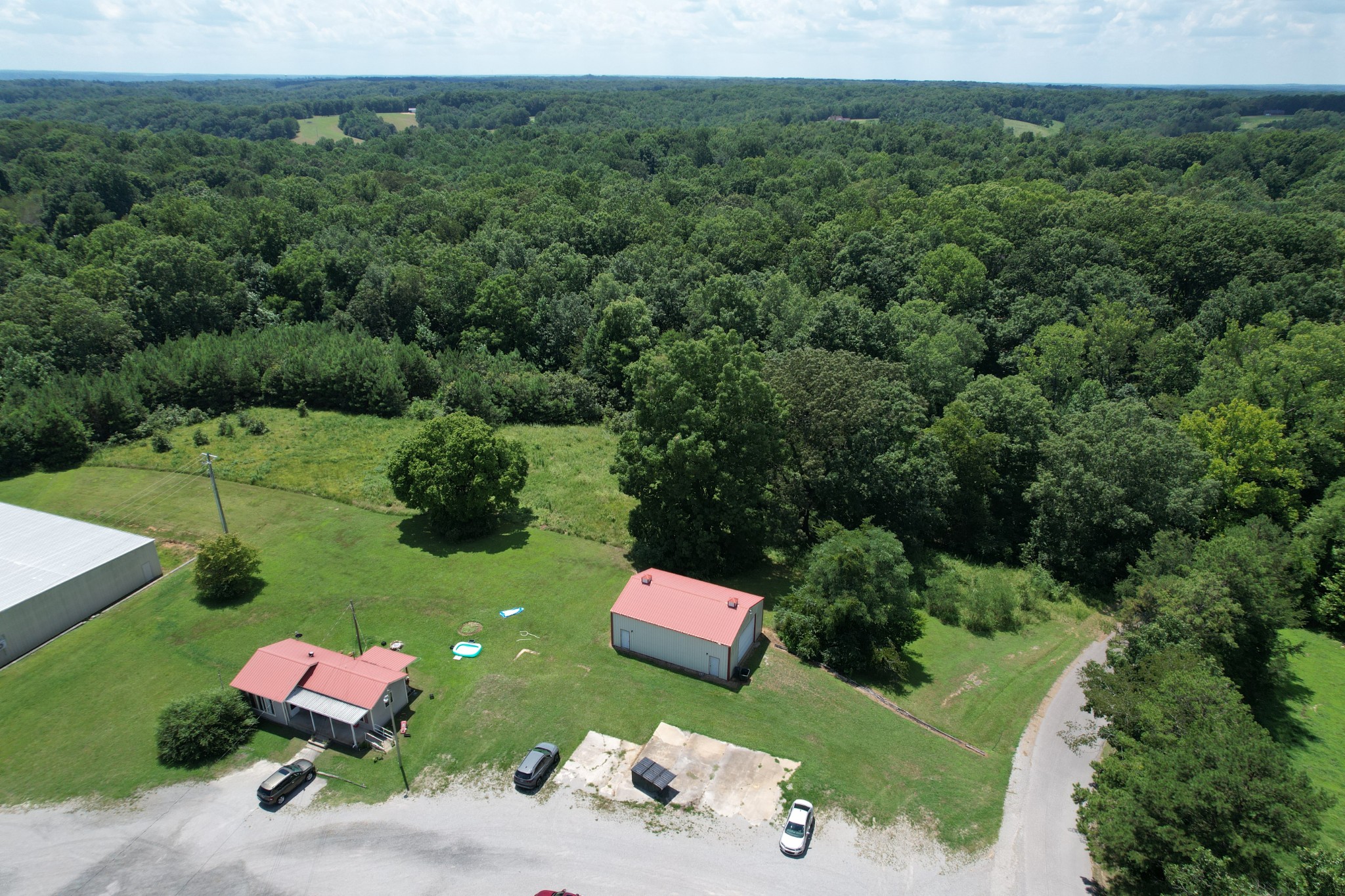 1331 Highway 100 Property Photo 3