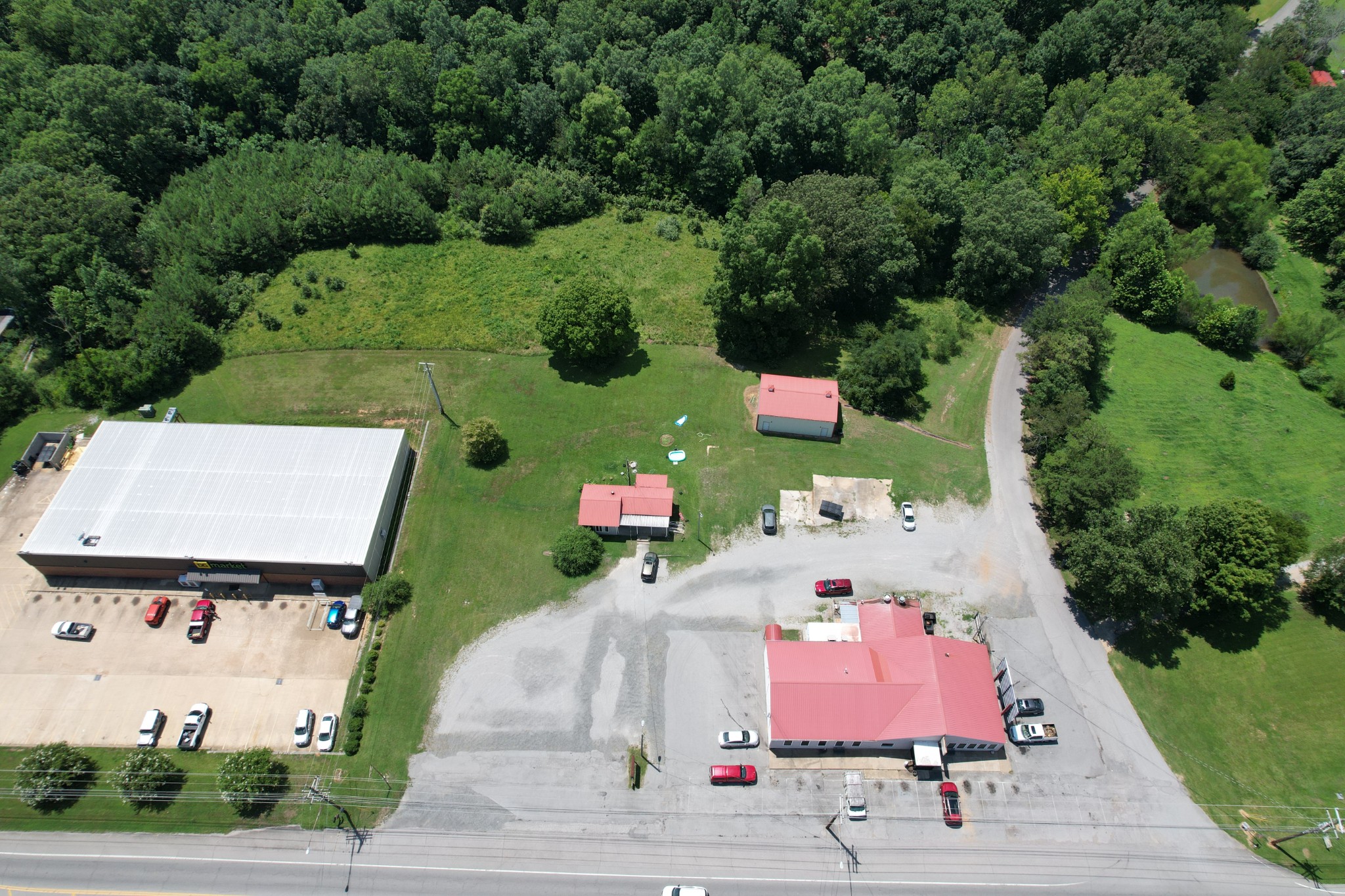 1331 Highway 100 Property Photo 4