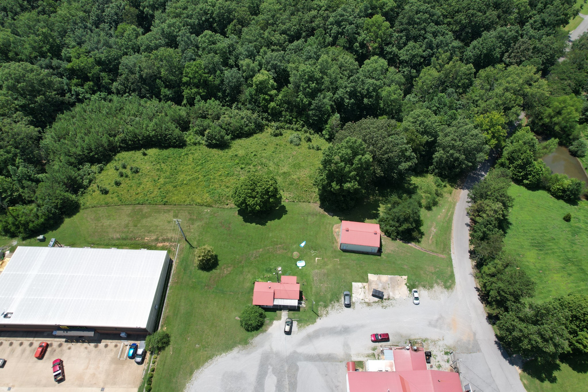 1331 Highway 100 Property Photo 5