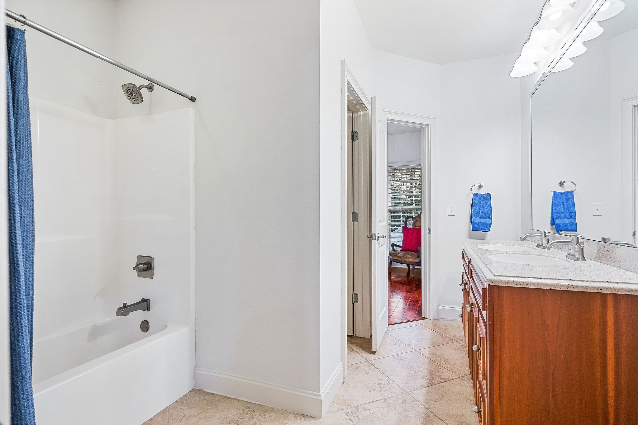 914 Beckridge Rd Property Photo 40
