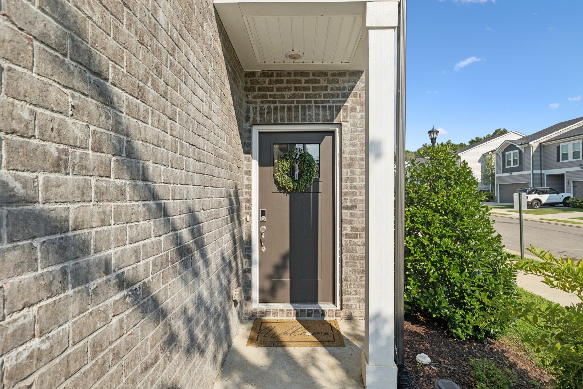 1512 Olympic Ln Property Photo 4