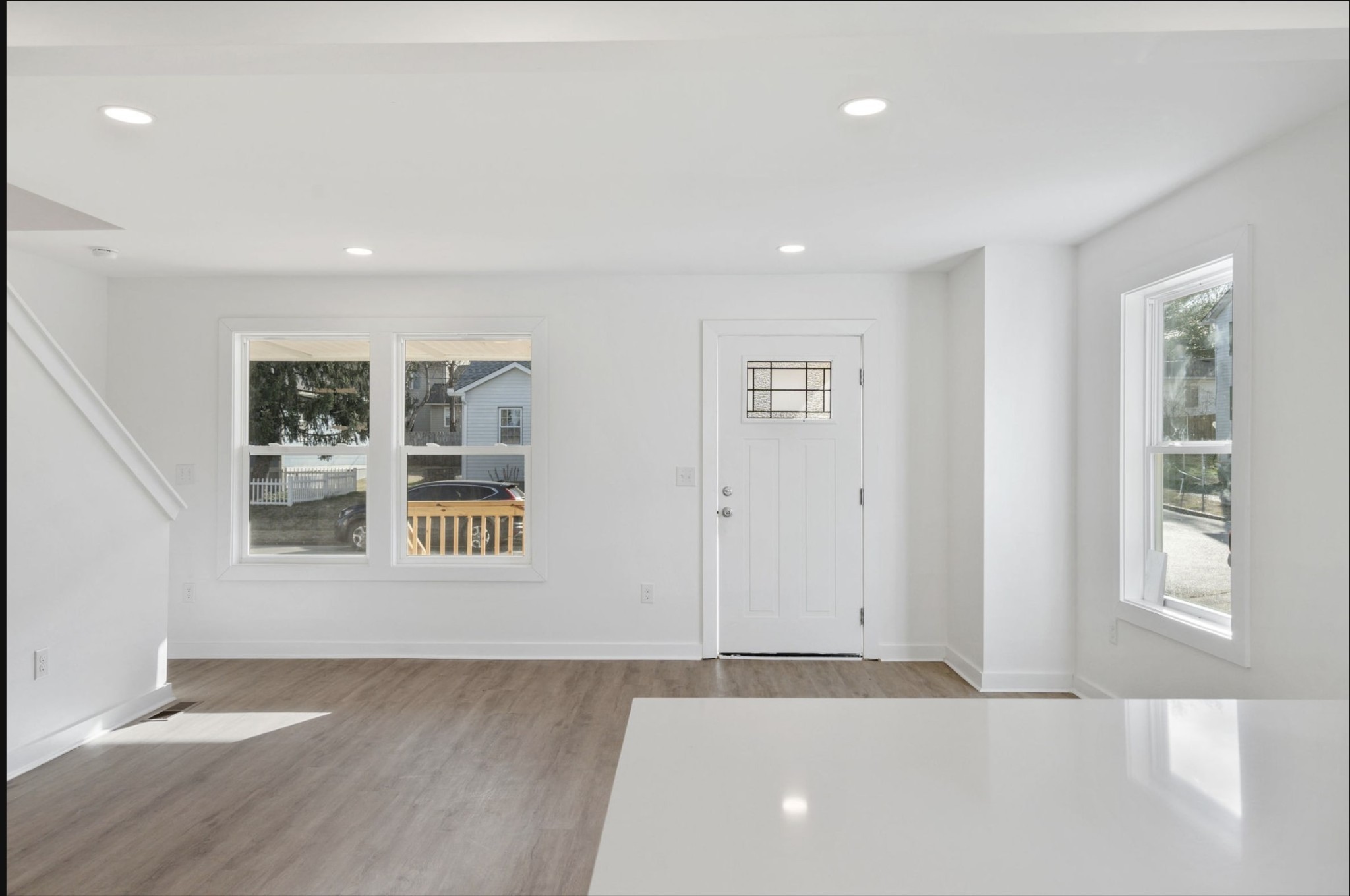 1412 Bryan St Property Photo 11