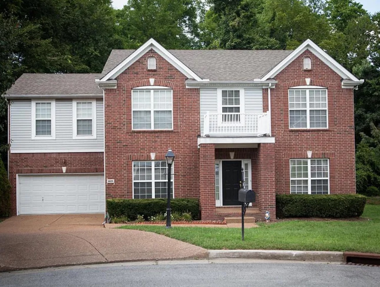 1029 Heathfield Cir Property Photo 1