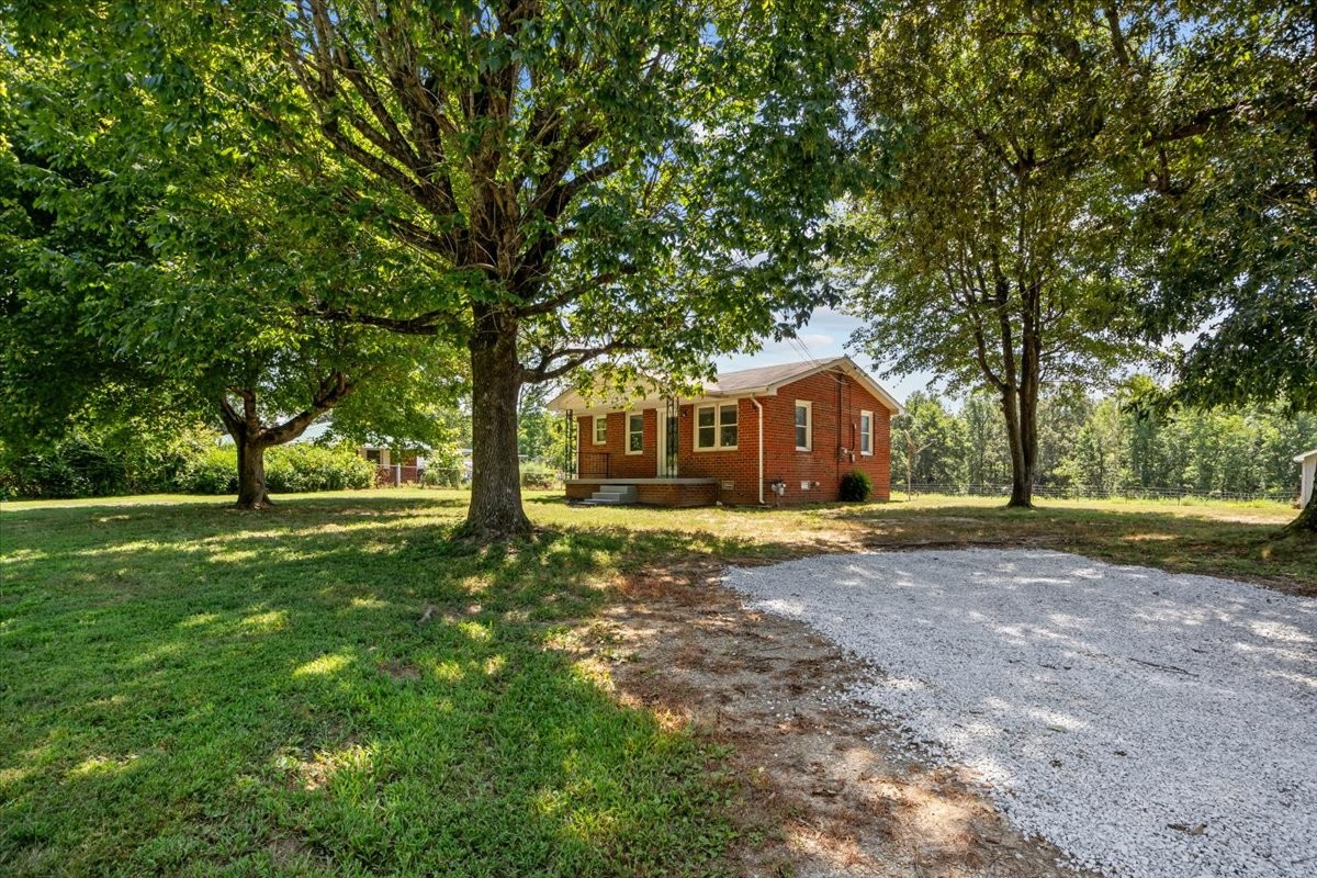1063 Cedar Creek Rd Property Photo 1
