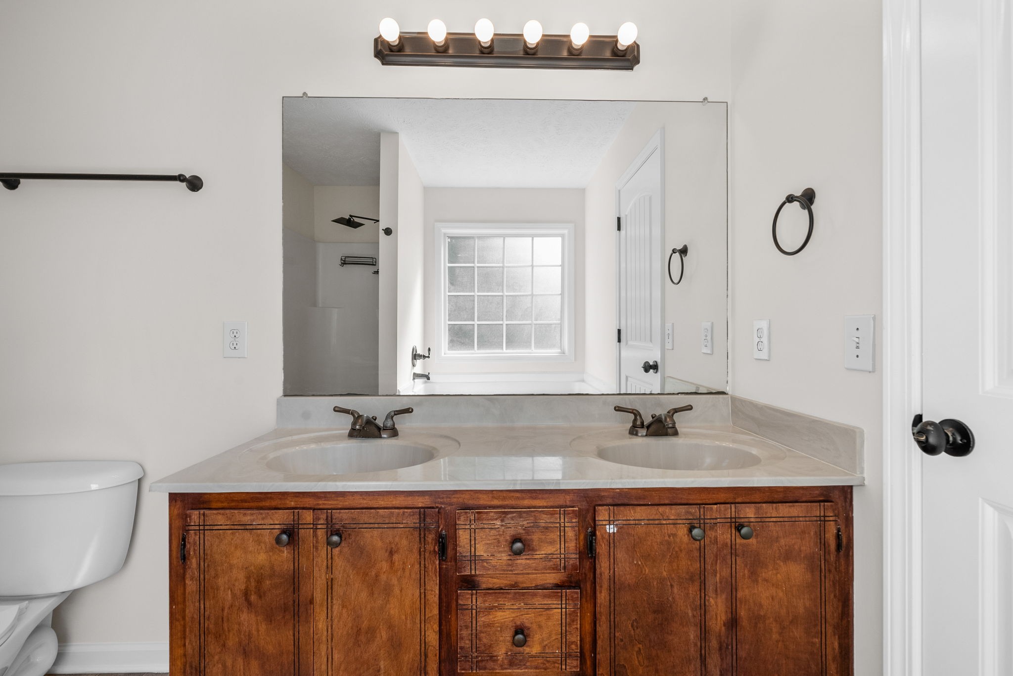 1382 Whitt Ln Property Photo 14