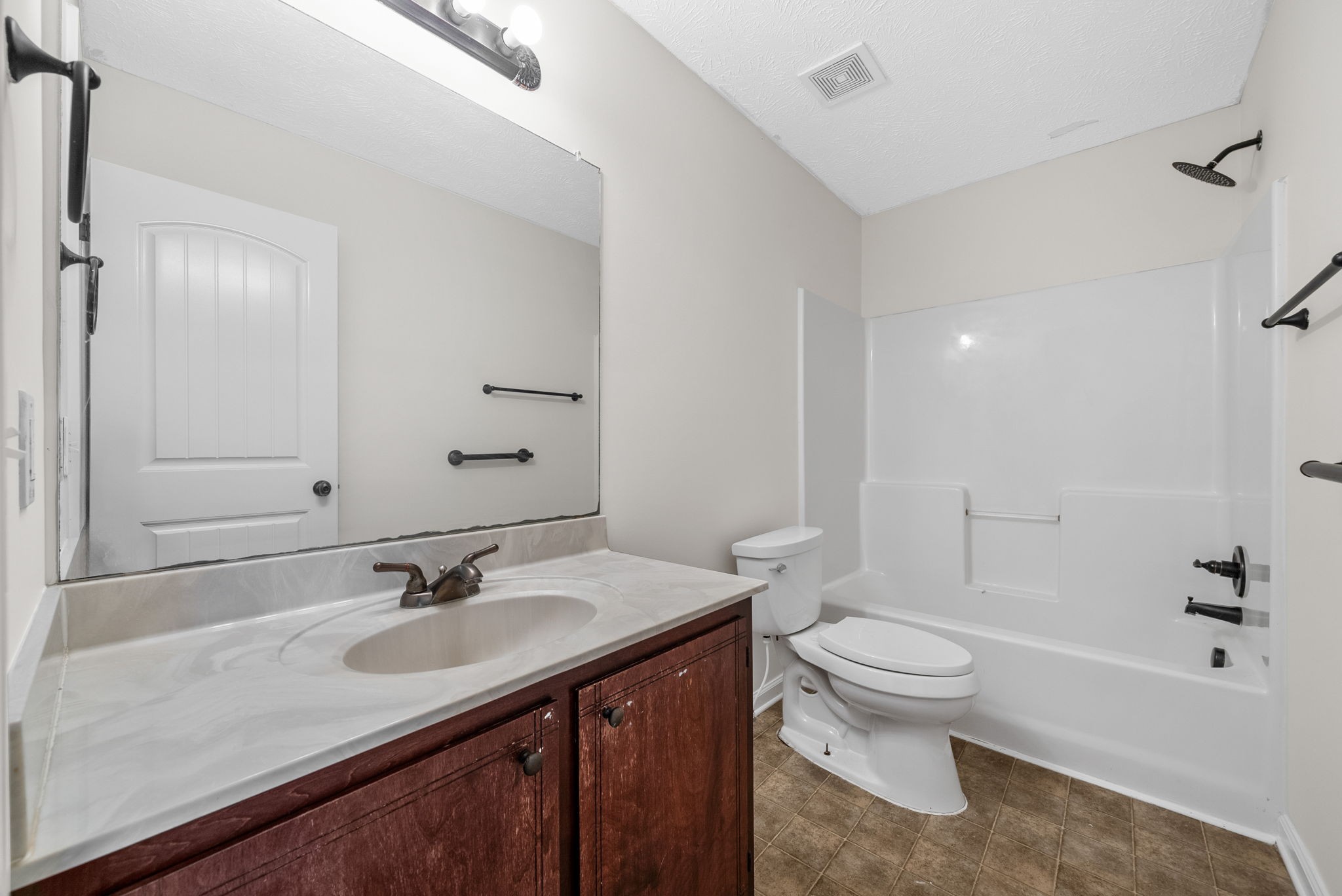1382 Whitt Ln Property Photo 18