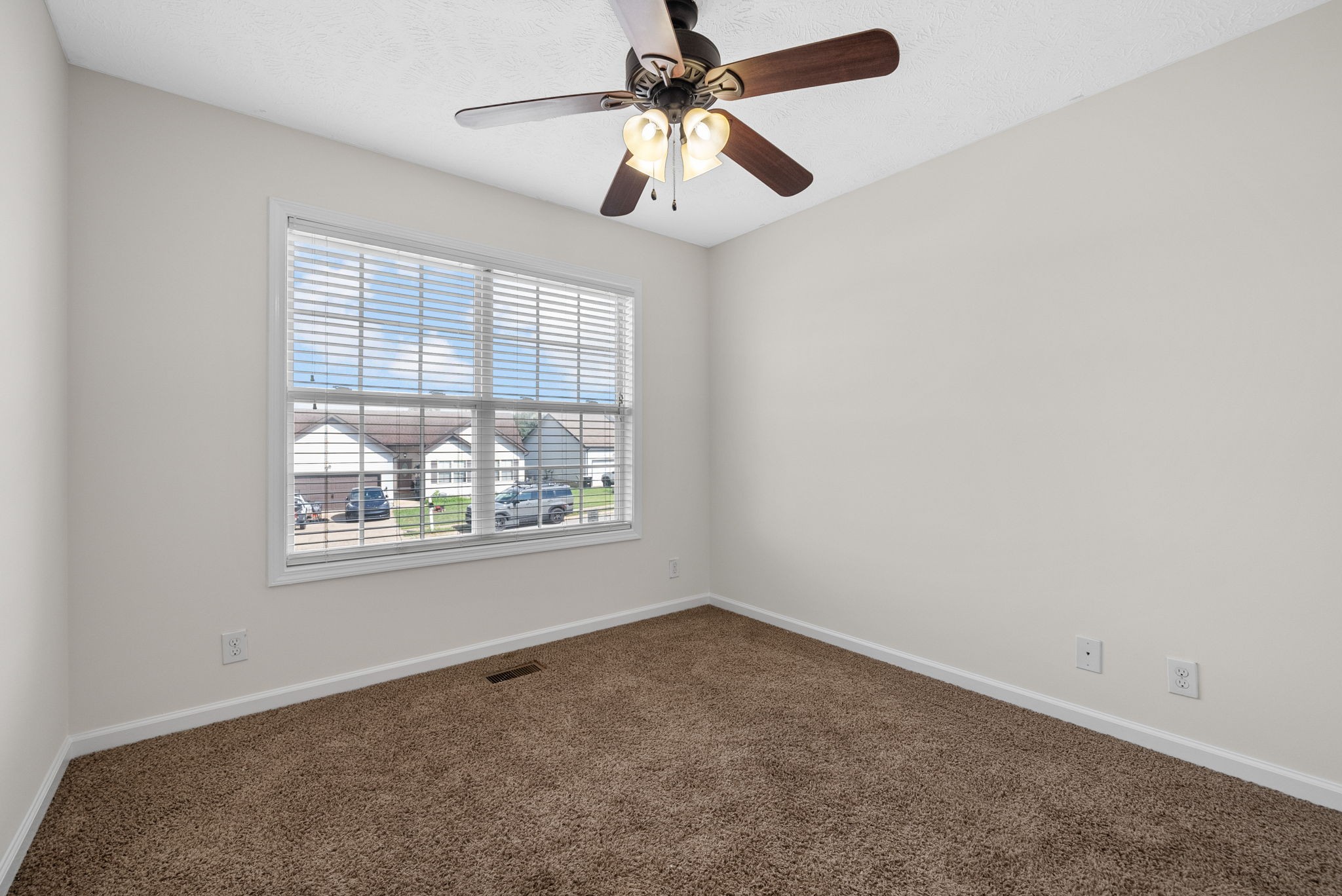 1382 Whitt Ln Property Photo 19