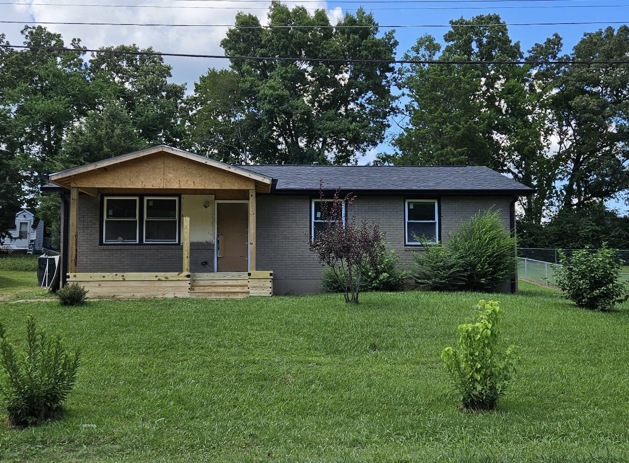 132 Schrader Heights Dr Property Photo 1