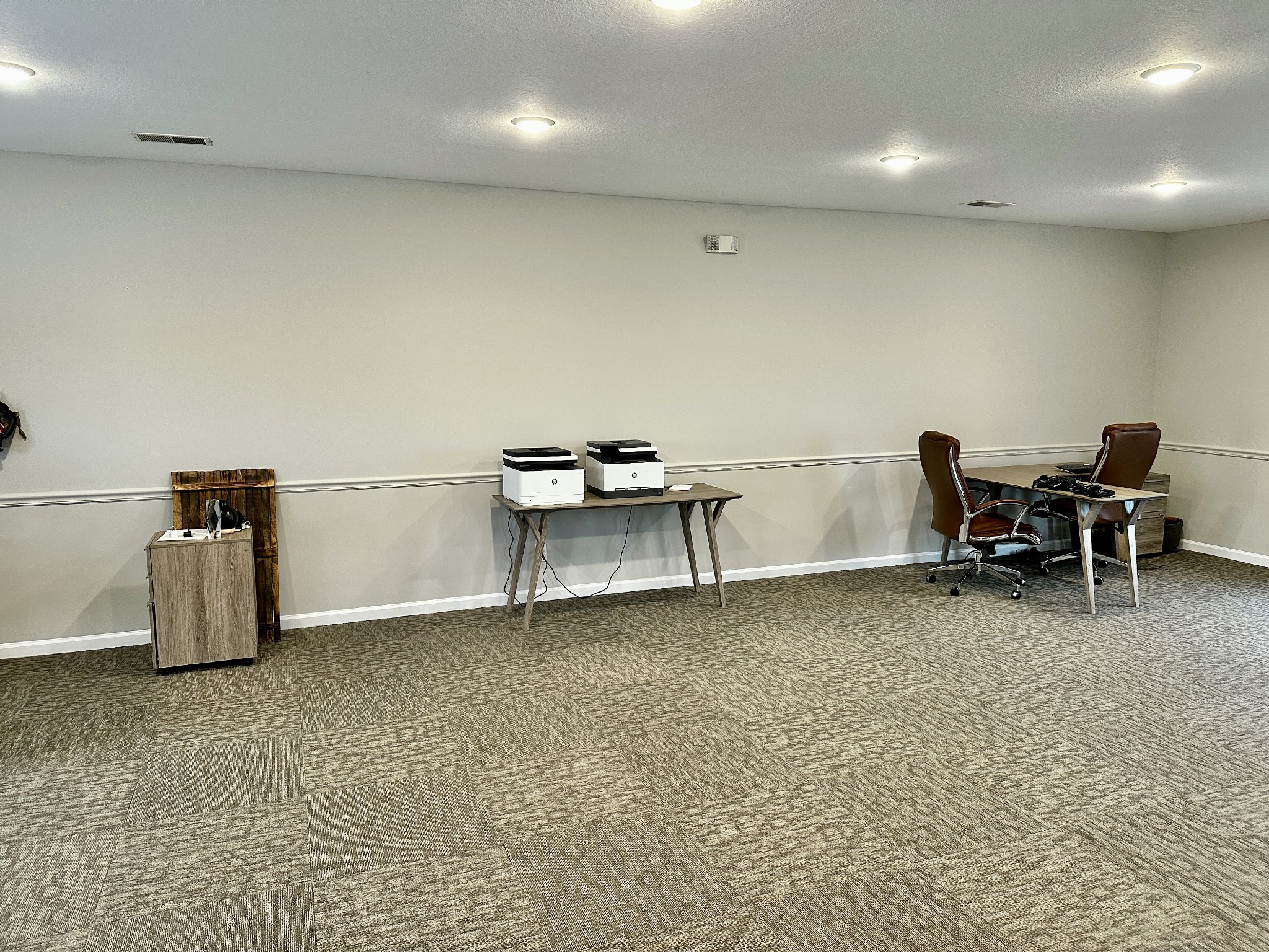 1800 Business Park Dr Property Photo 12