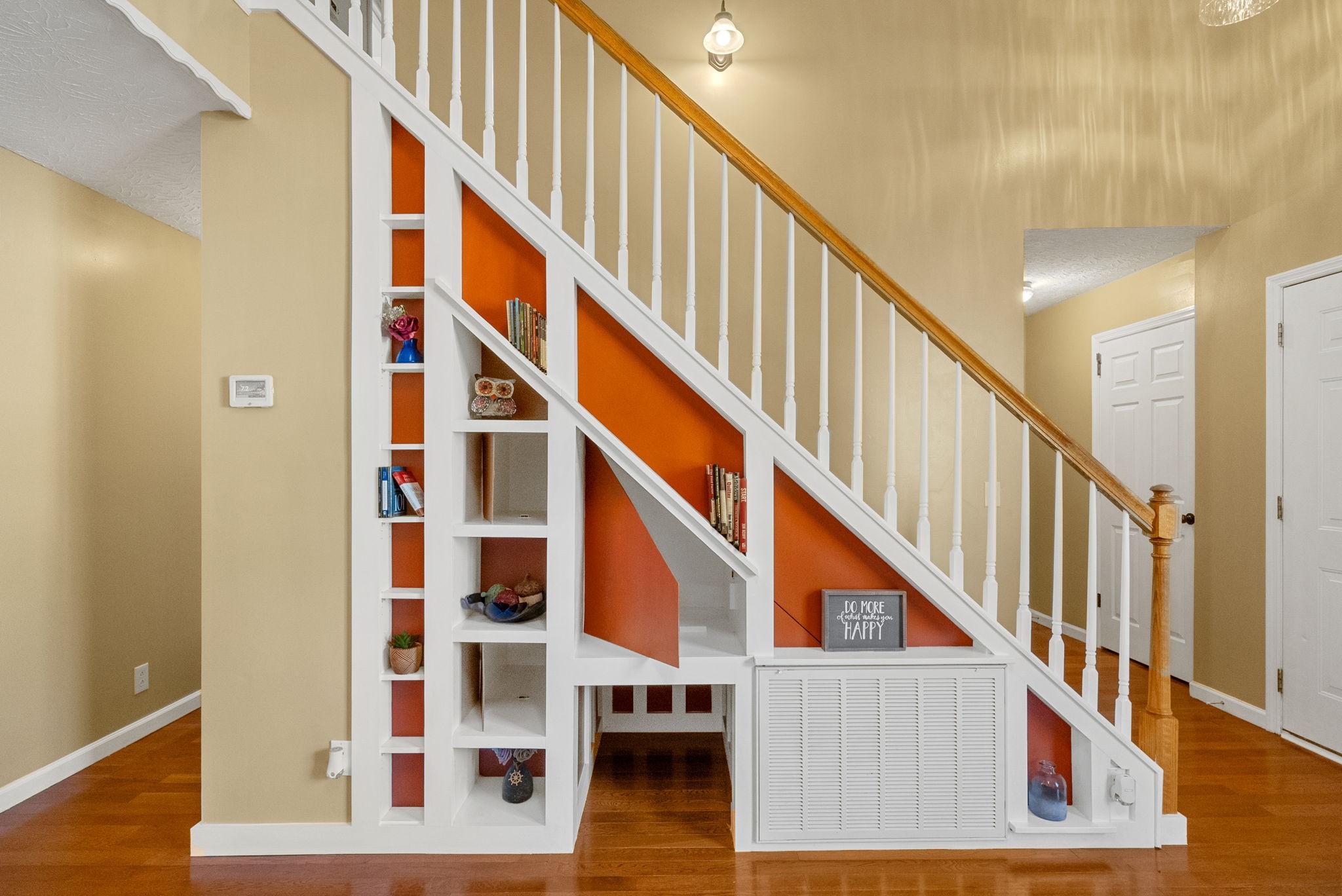 802 Crystal Ct Property Photo 11