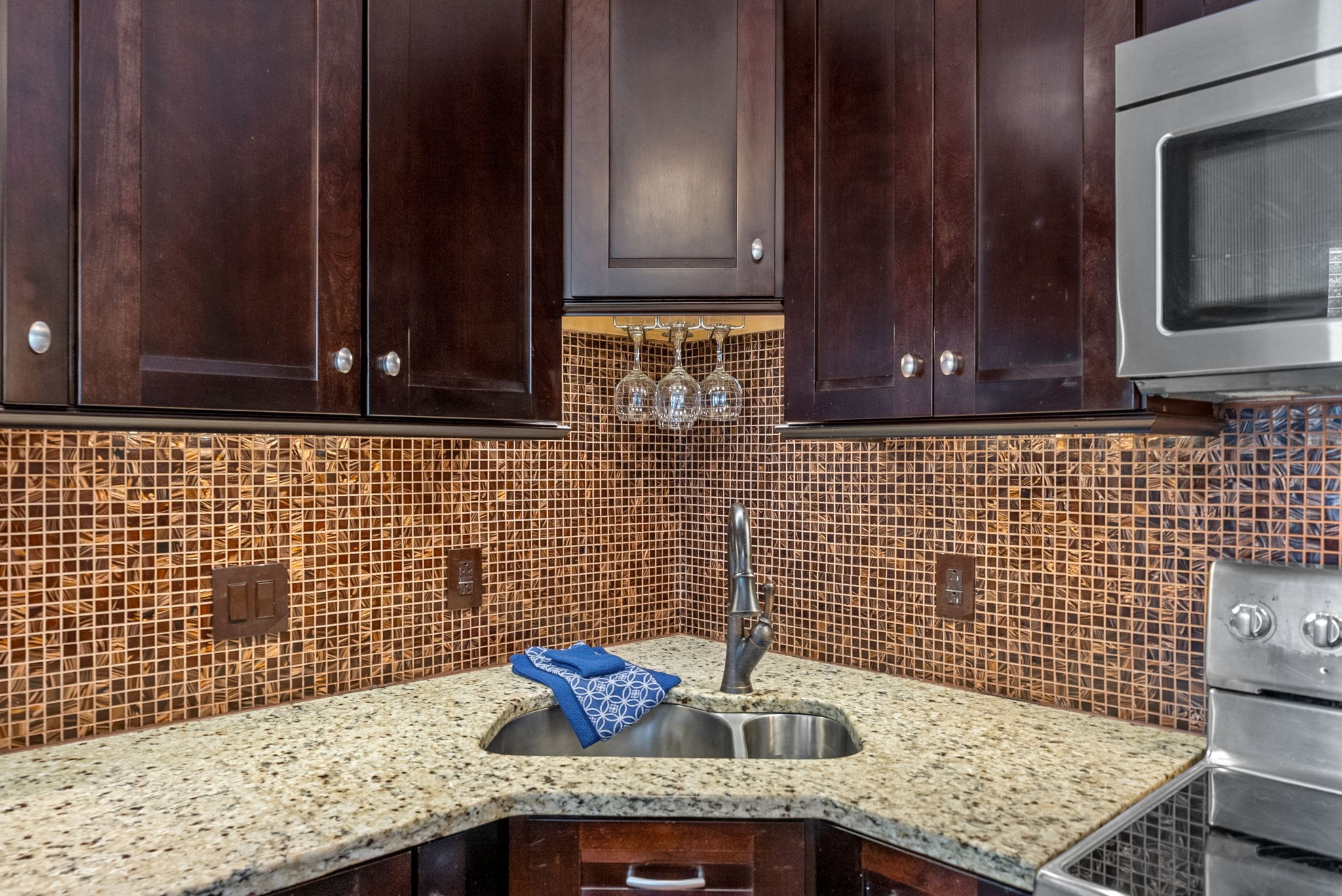 802 Crystal Ct Property Photo 15