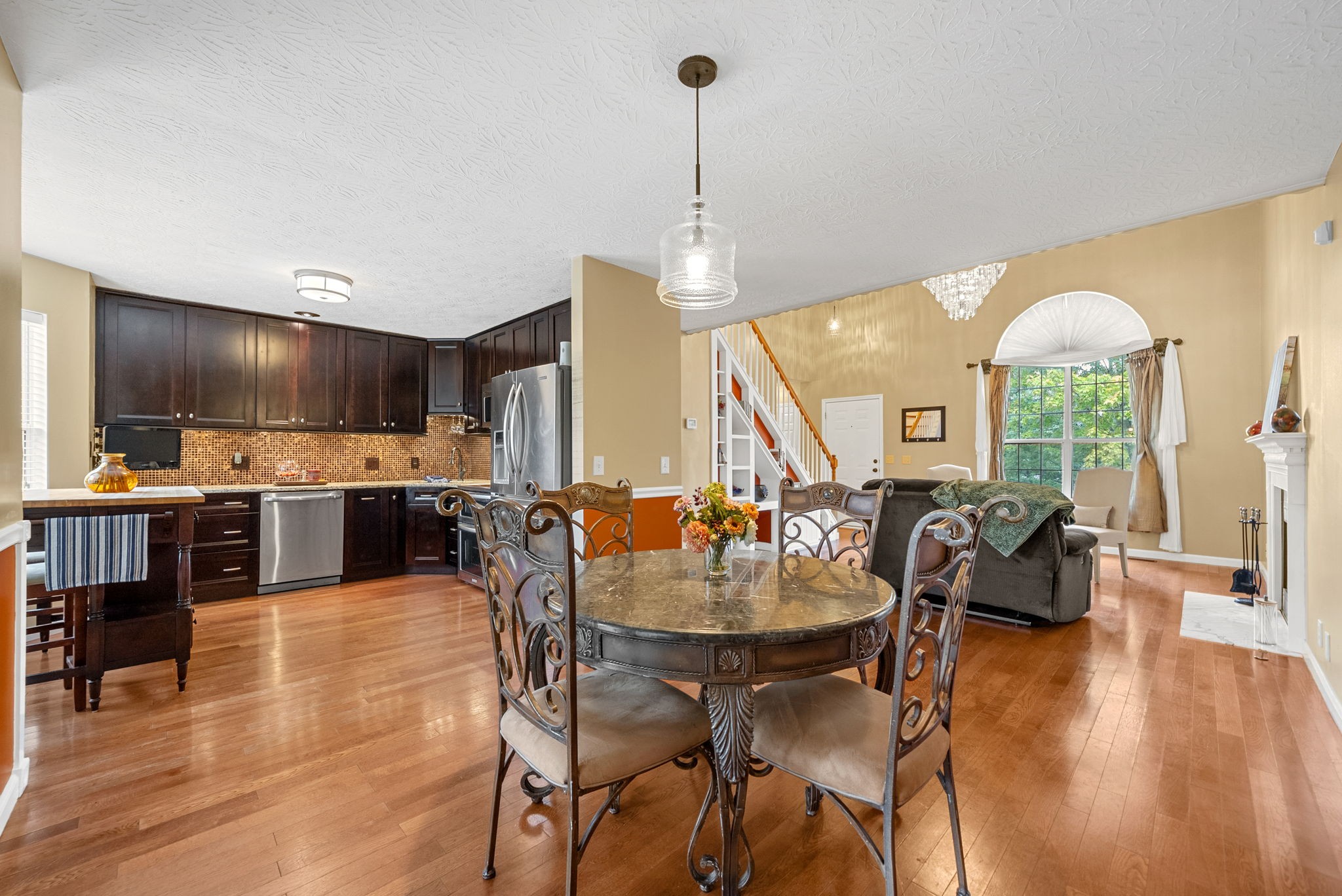 802 Crystal Ct Property Photo 16