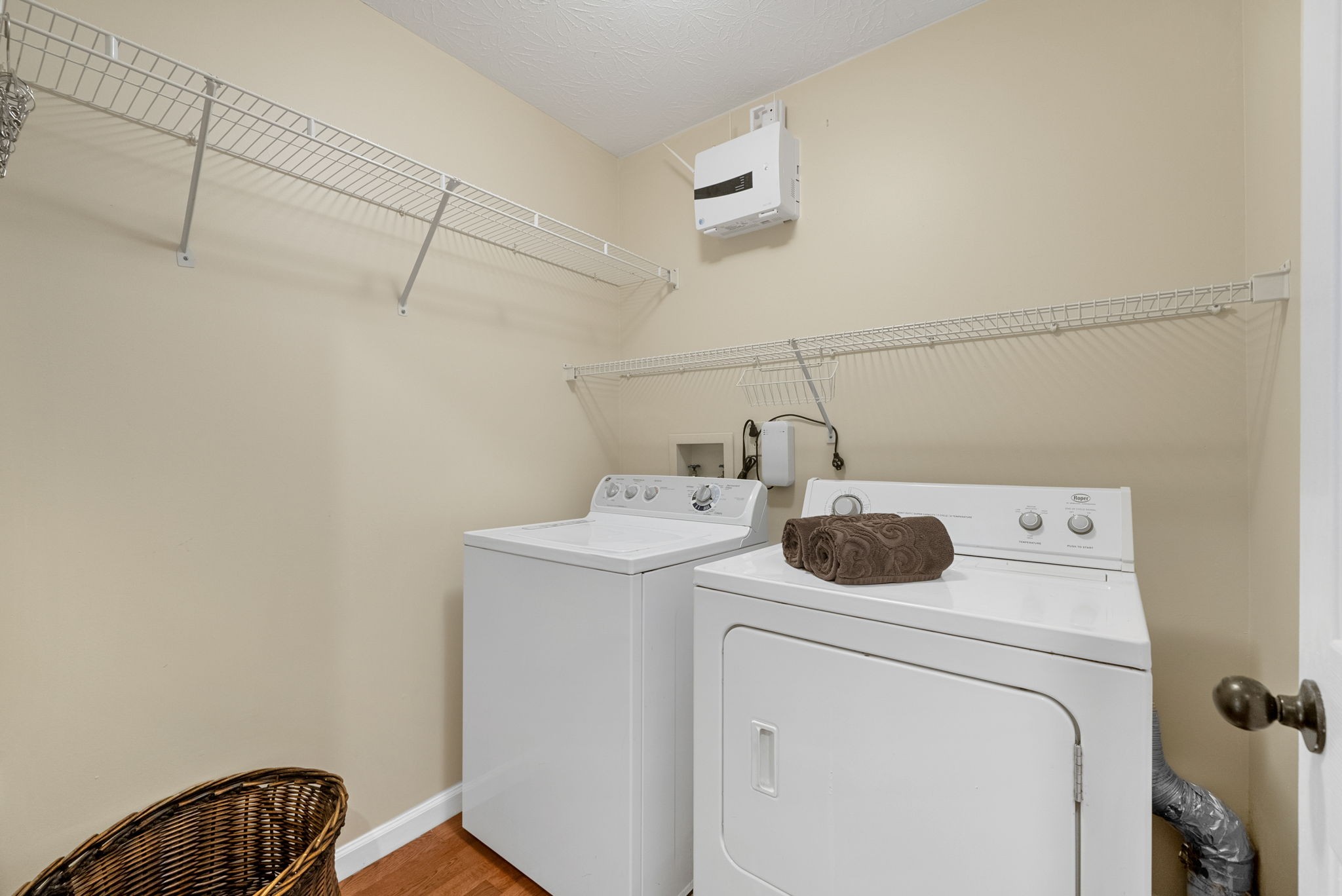 802 Crystal Ct Property Photo 19