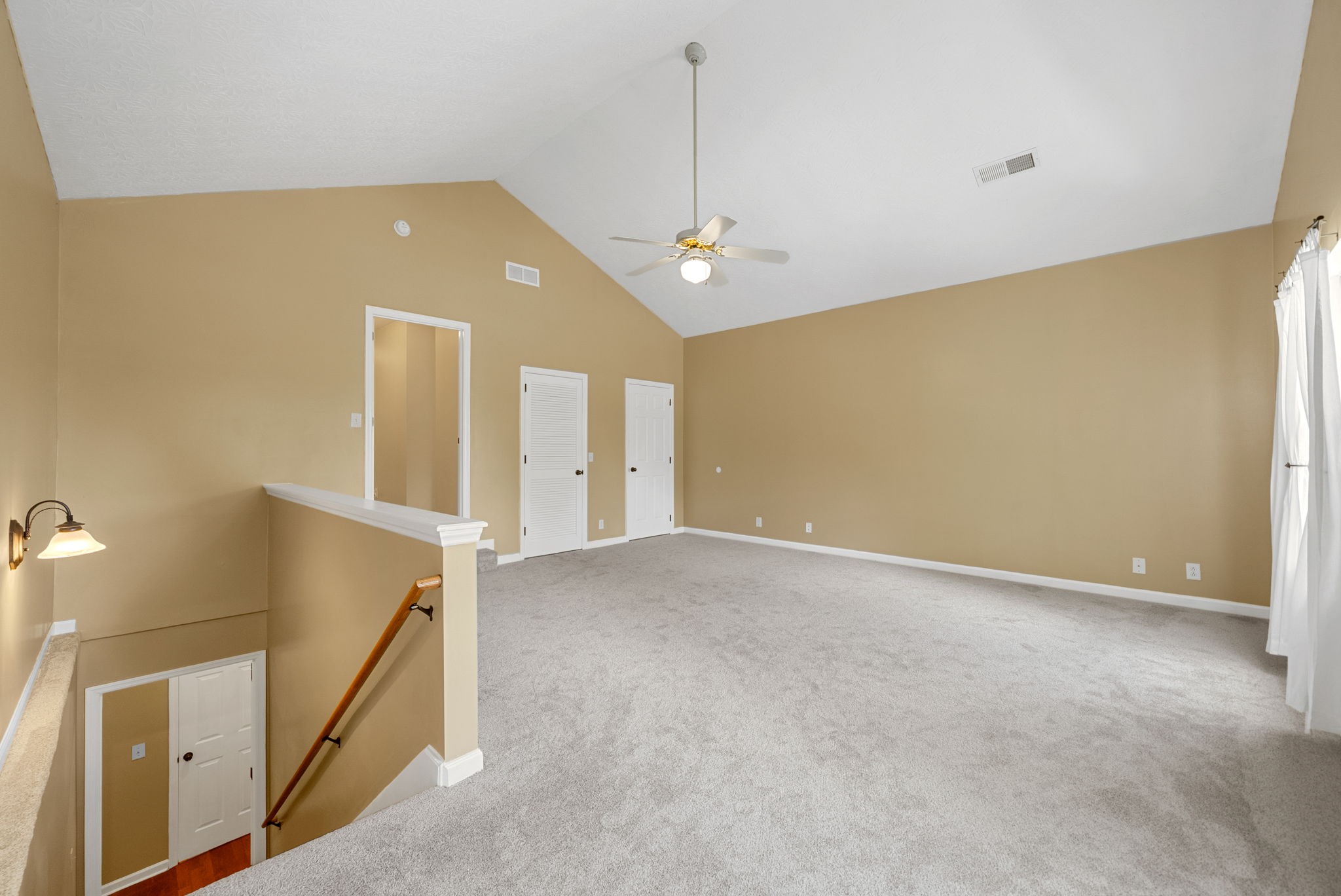 802 Crystal Ct Property Photo 39