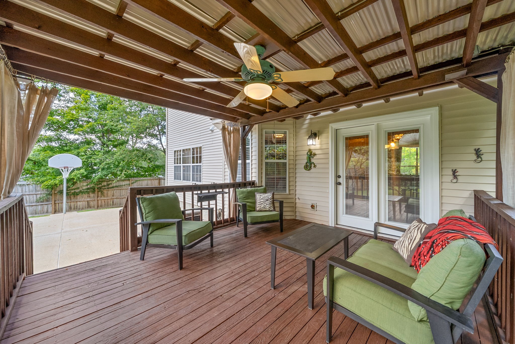 802 Crystal Ct Property Photo 42