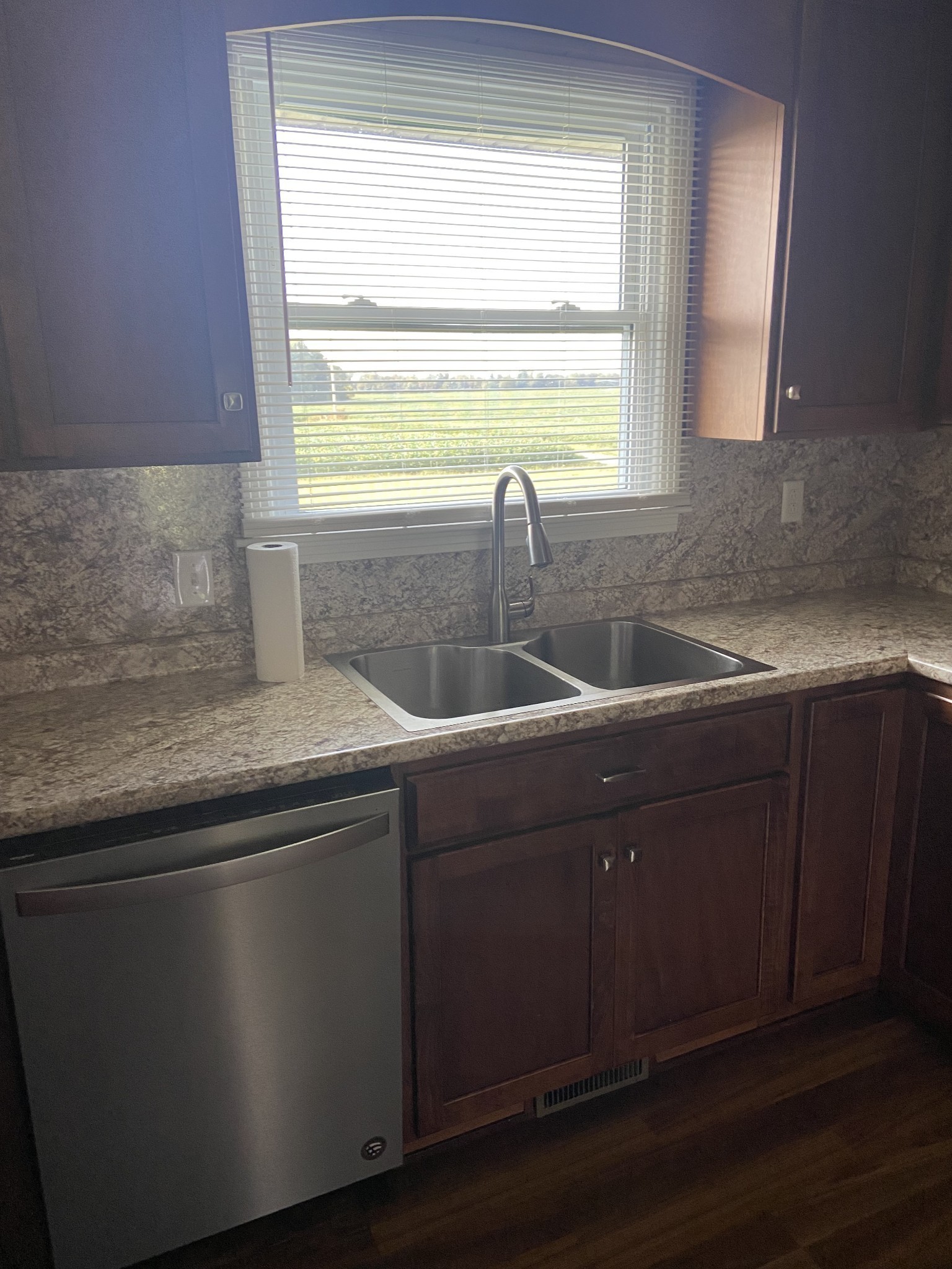 801 Webb Rd Property Photo 11