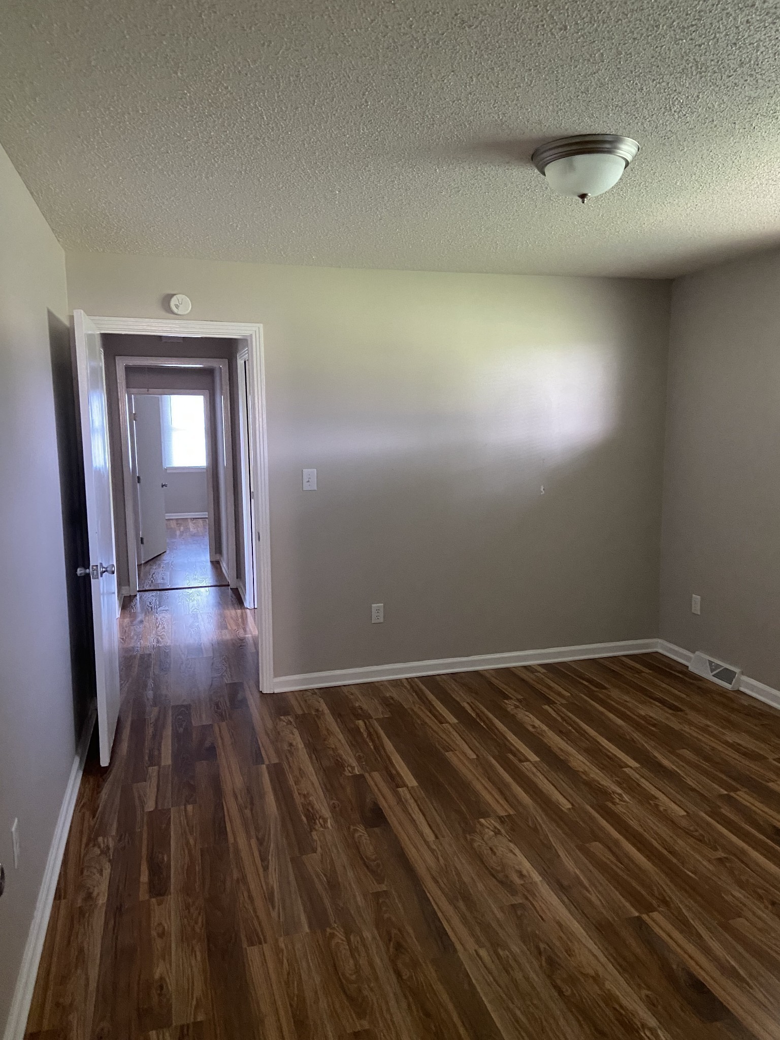 801 Webb Rd Property Photo 23