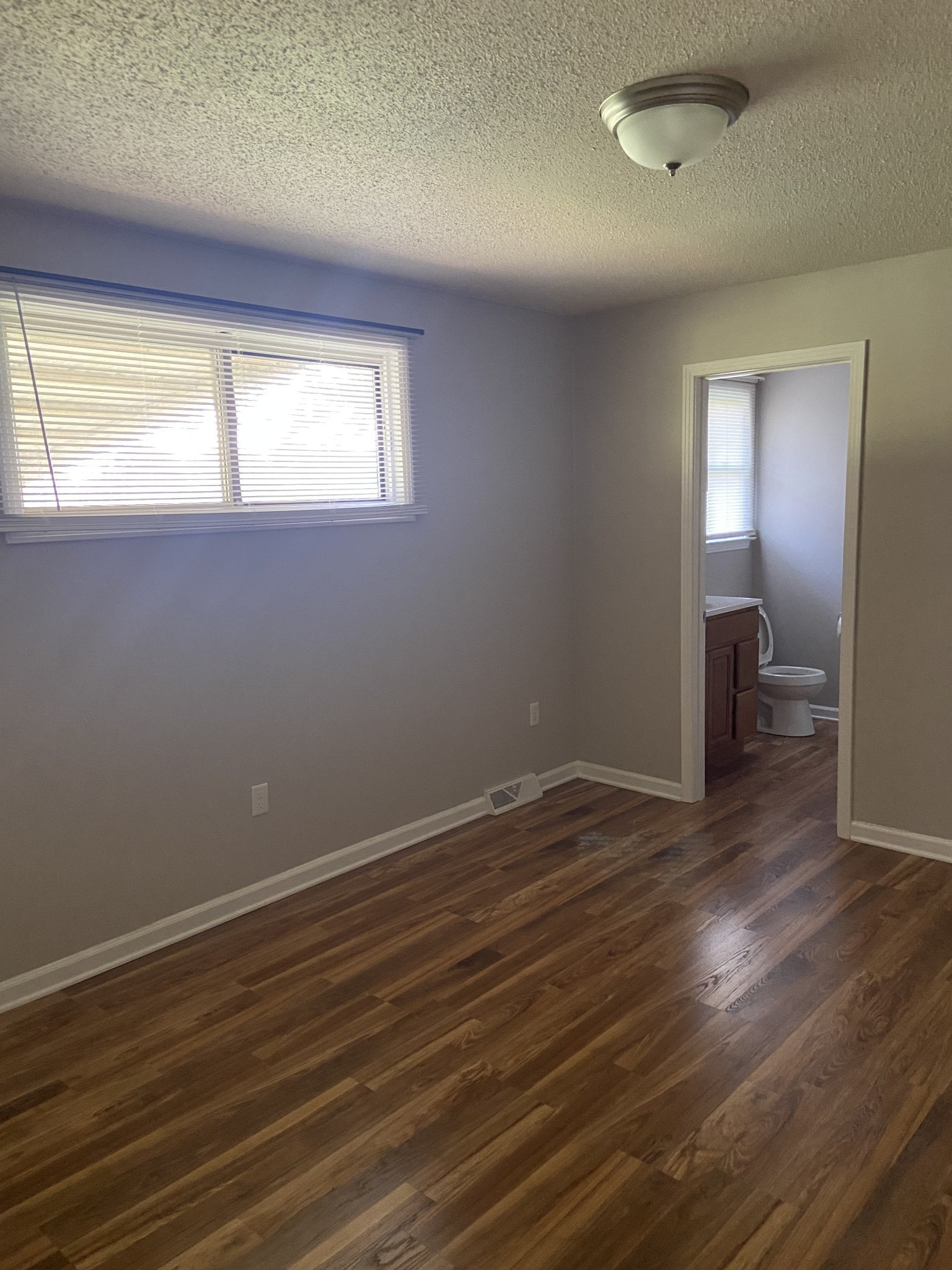 801 Webb Rd Property Photo 24