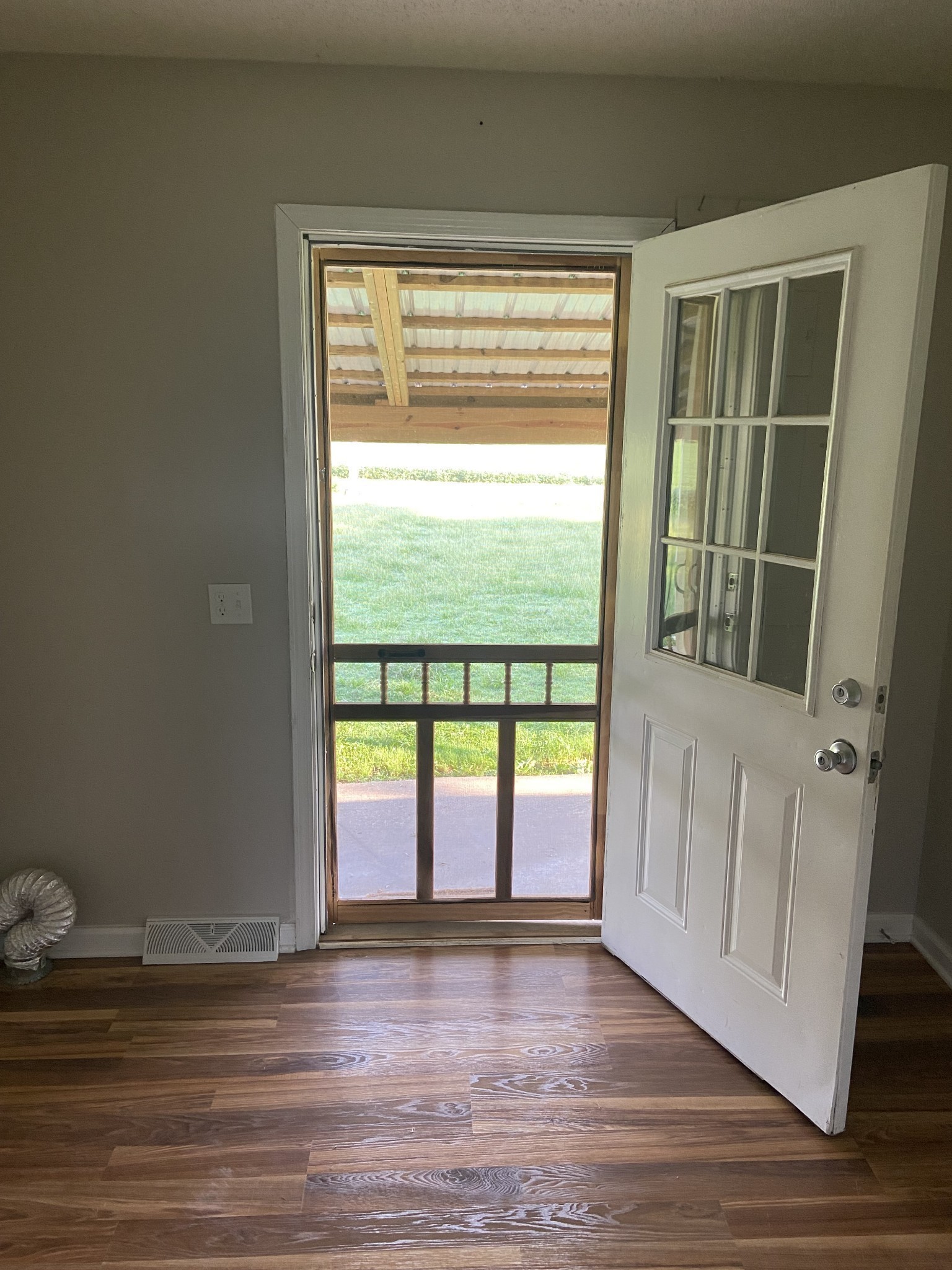 801 Webb Rd Property Photo 37