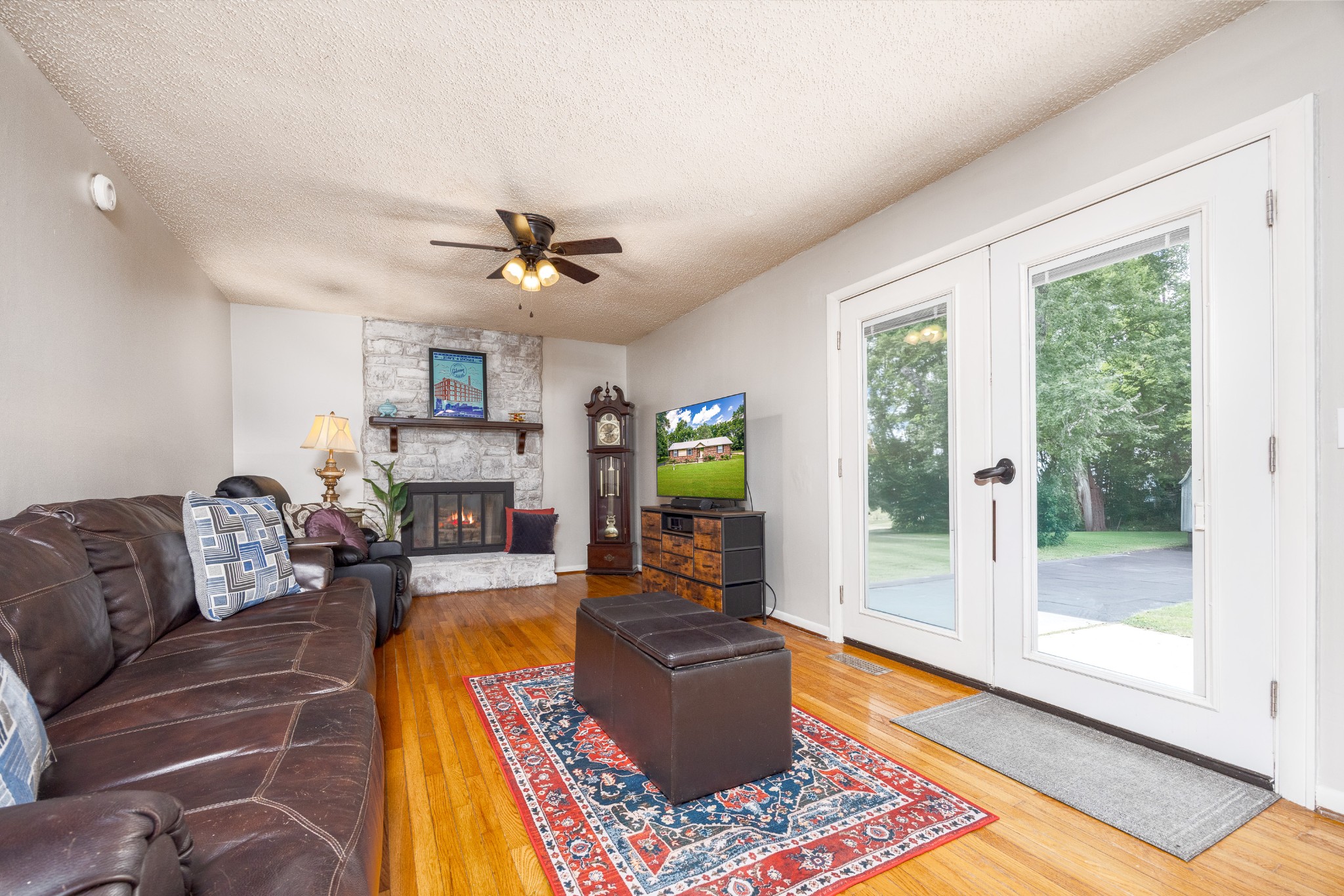620 General Barksdale Dr Property Photo 18