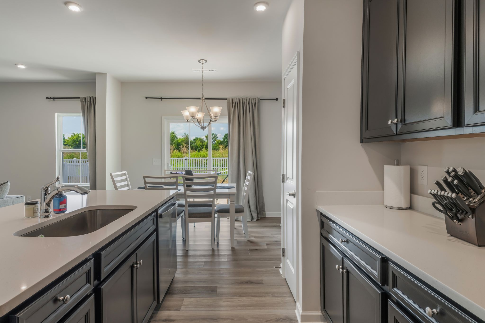 1340 Crescent Ridge Dr Property Photo 11