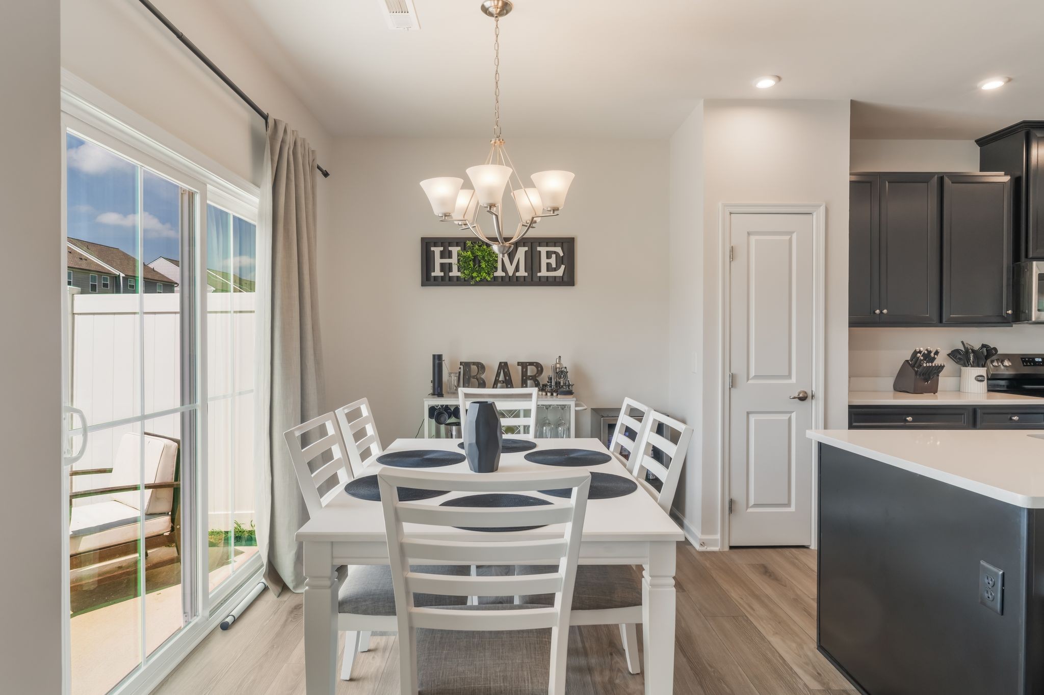 1340 Crescent Ridge Dr Property Photo 14