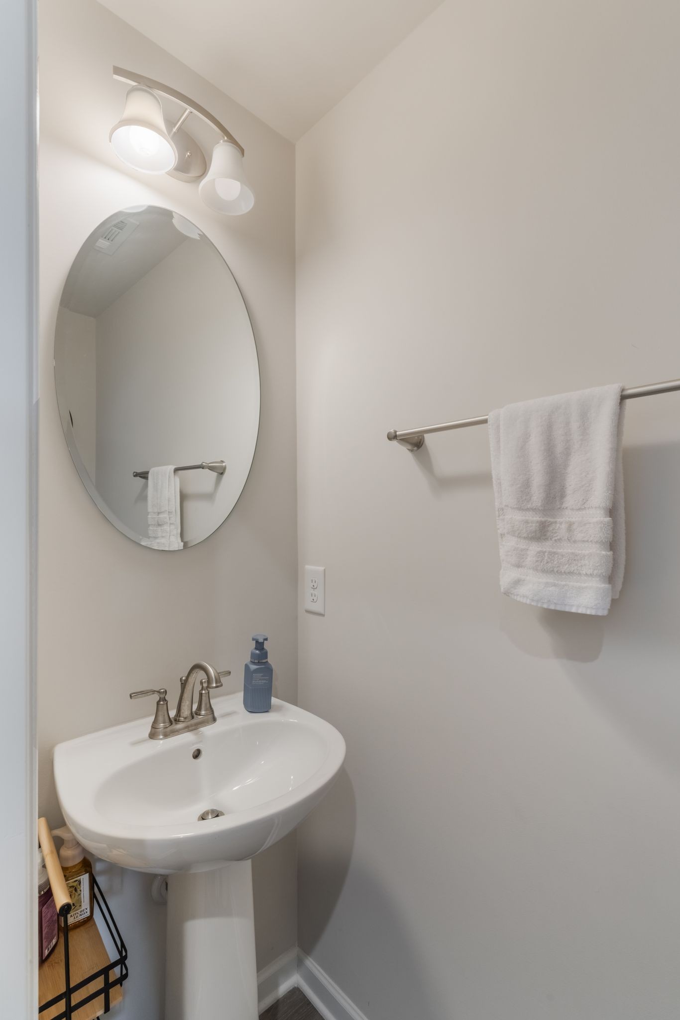 1340 Crescent Ridge Dr Property Photo 16