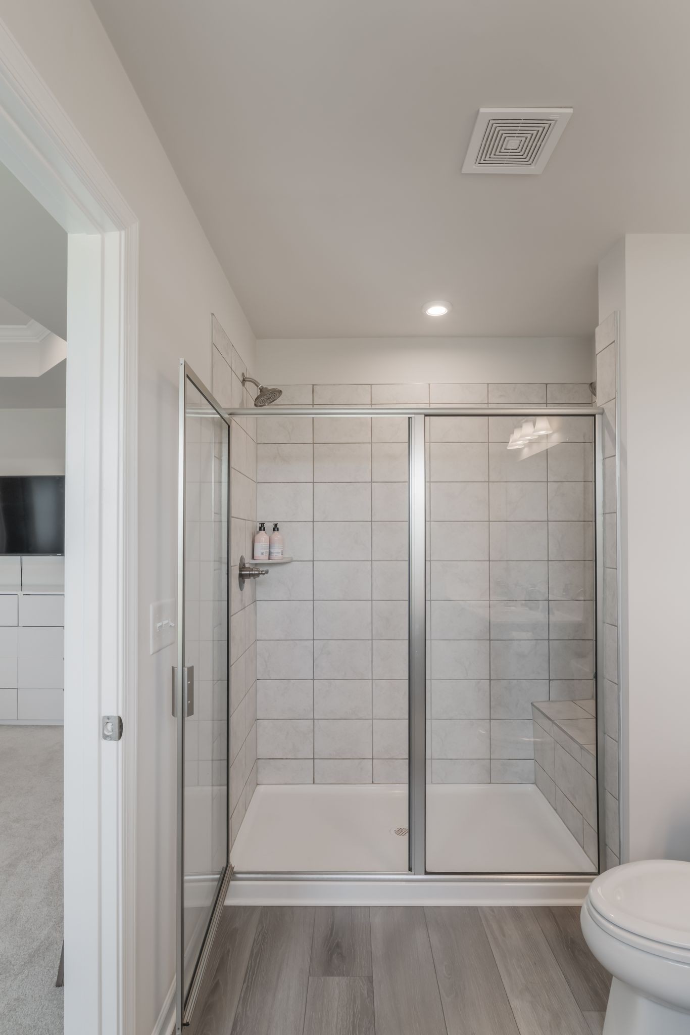 1340 Crescent Ridge Dr Property Photo 23