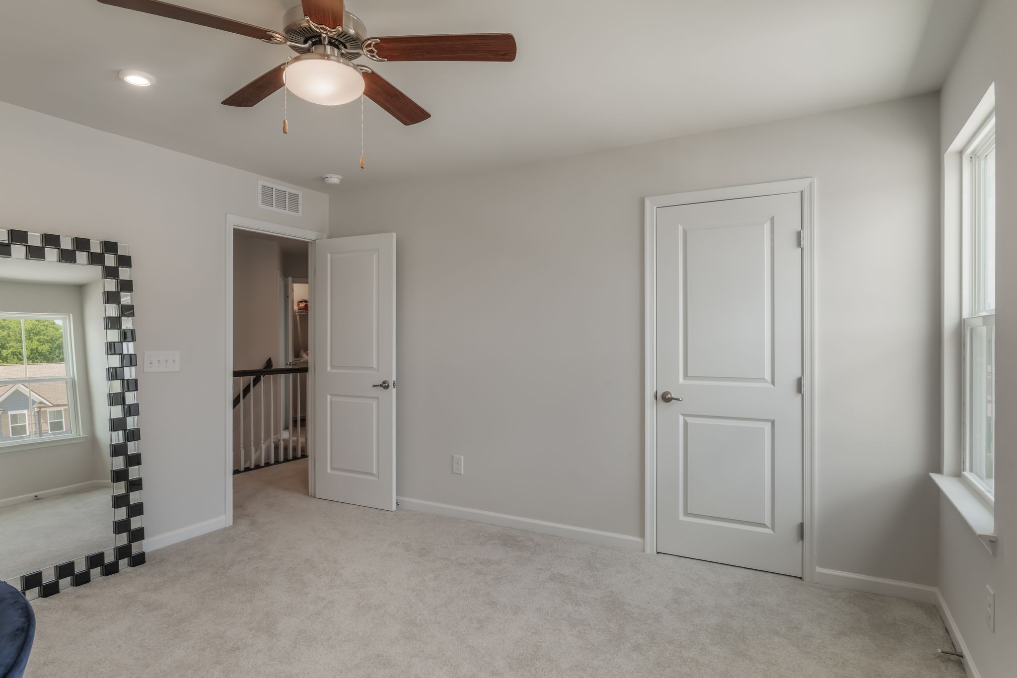 1340 Crescent Ridge Dr Property Photo 30