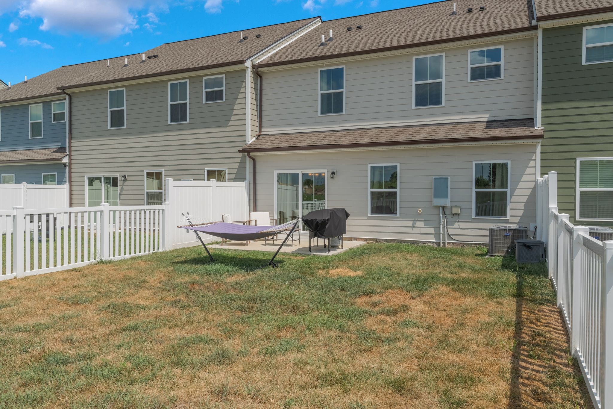 1340 Crescent Ridge Dr Property Photo 32