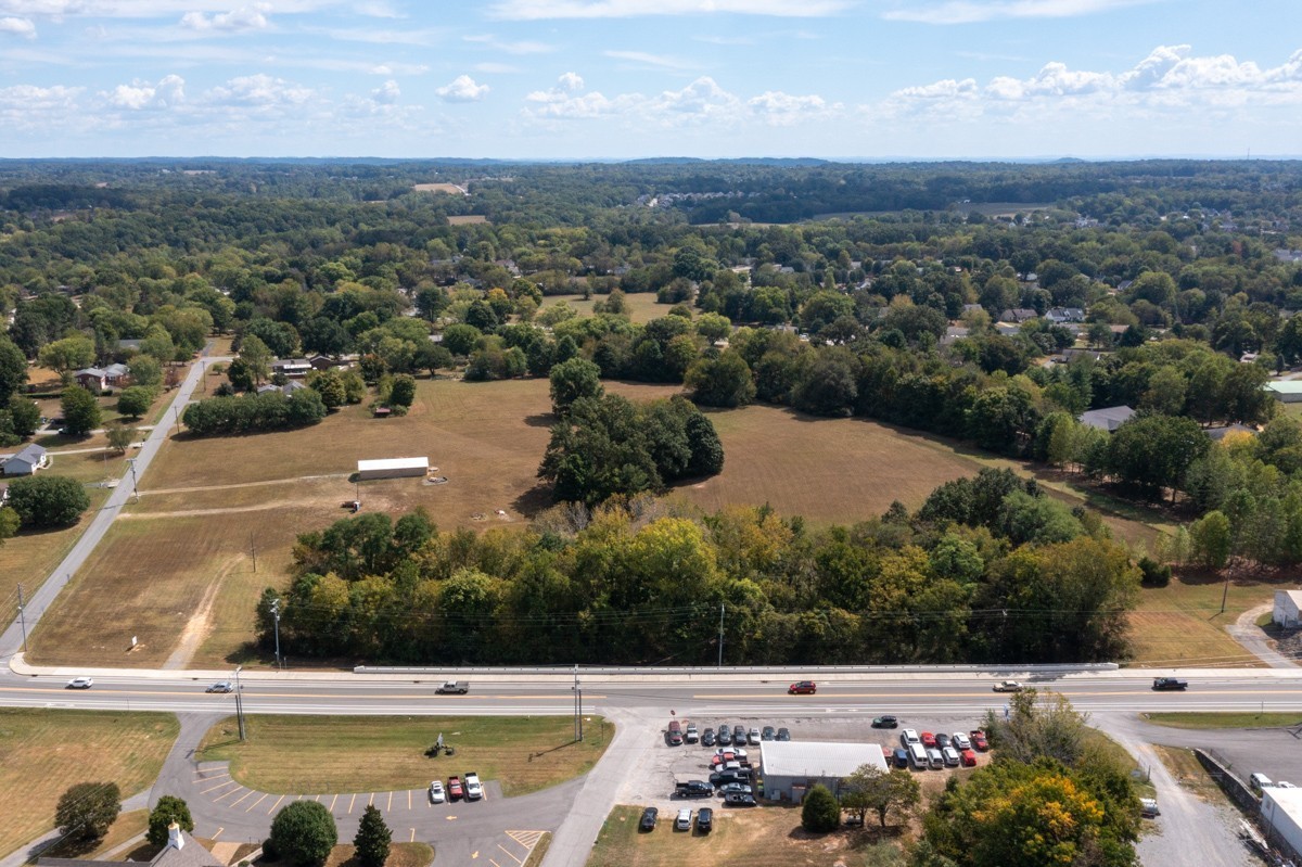 105 Eastside Dr Property Photo 1