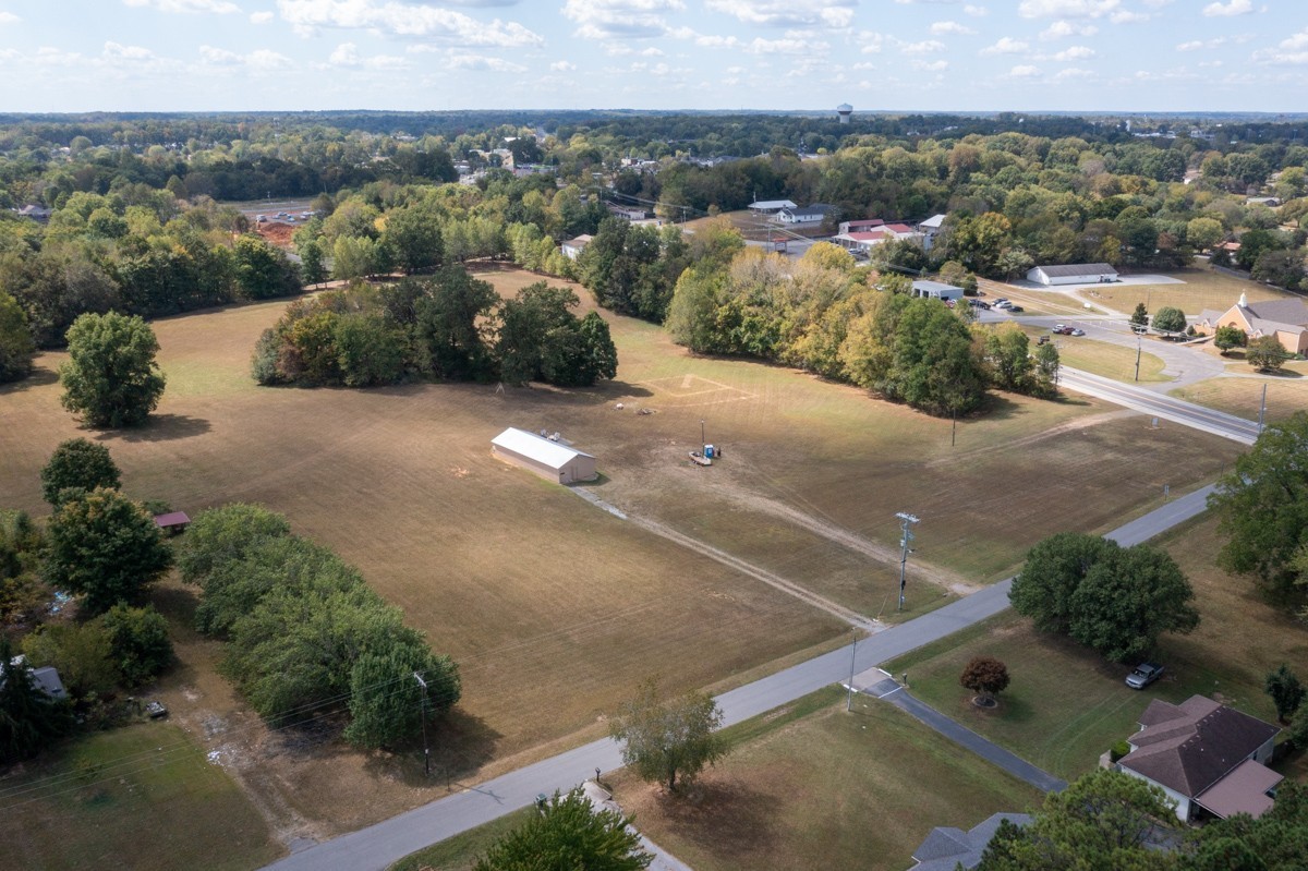 105 Eastside Dr Property Photo 17