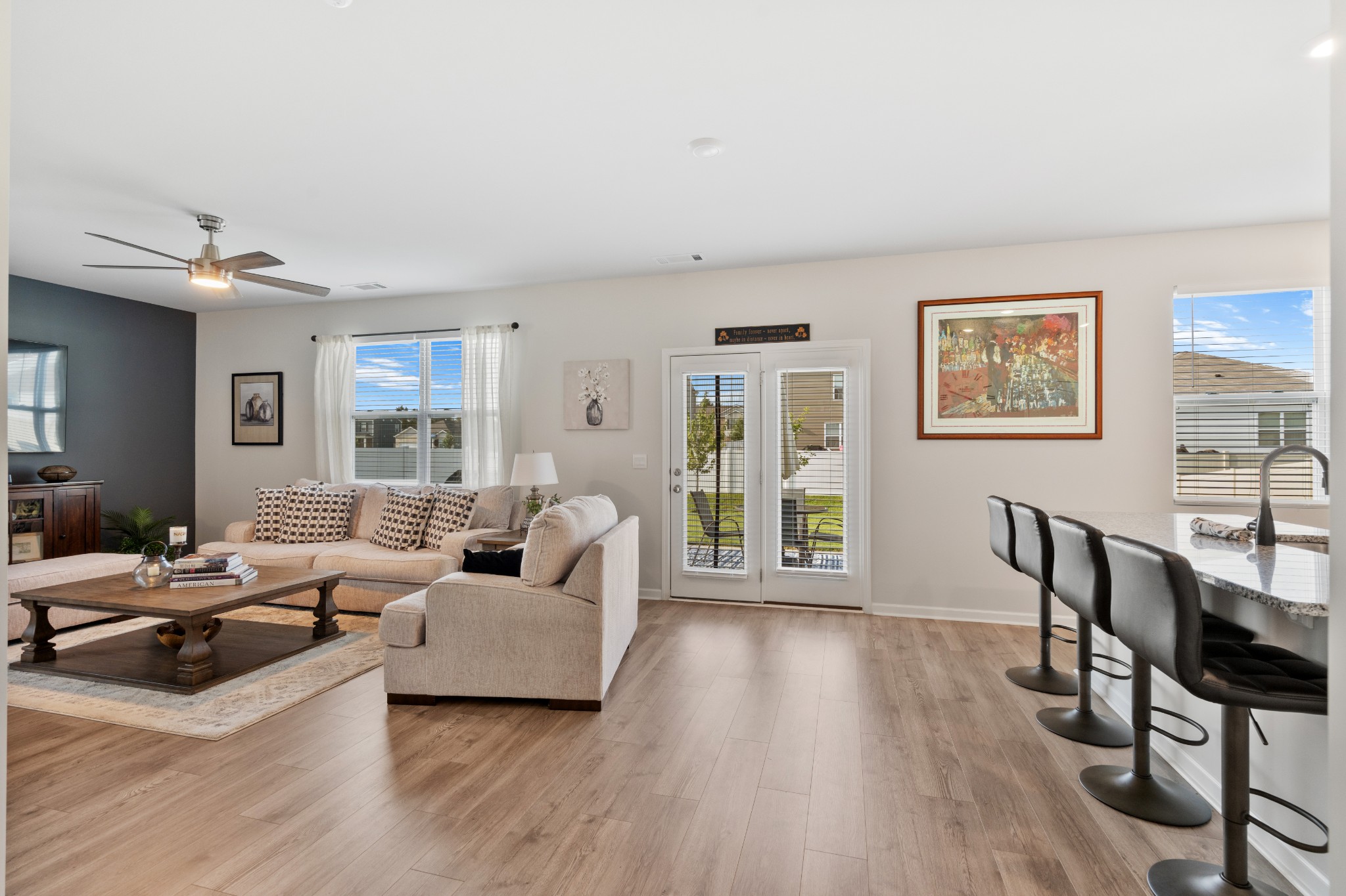 207 Welara St Property Photo 1