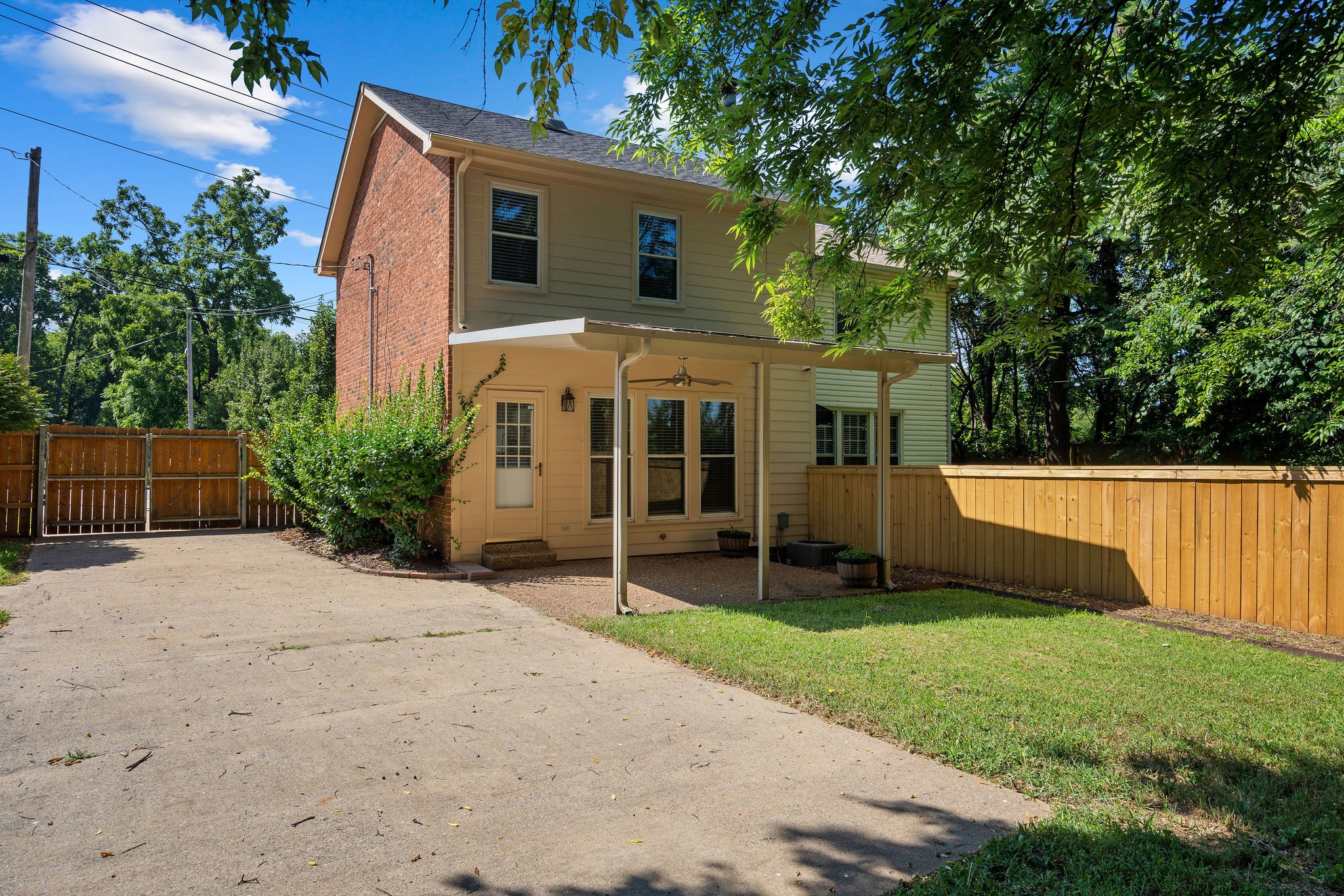 3446 Marlborough Ave Property Photo 27