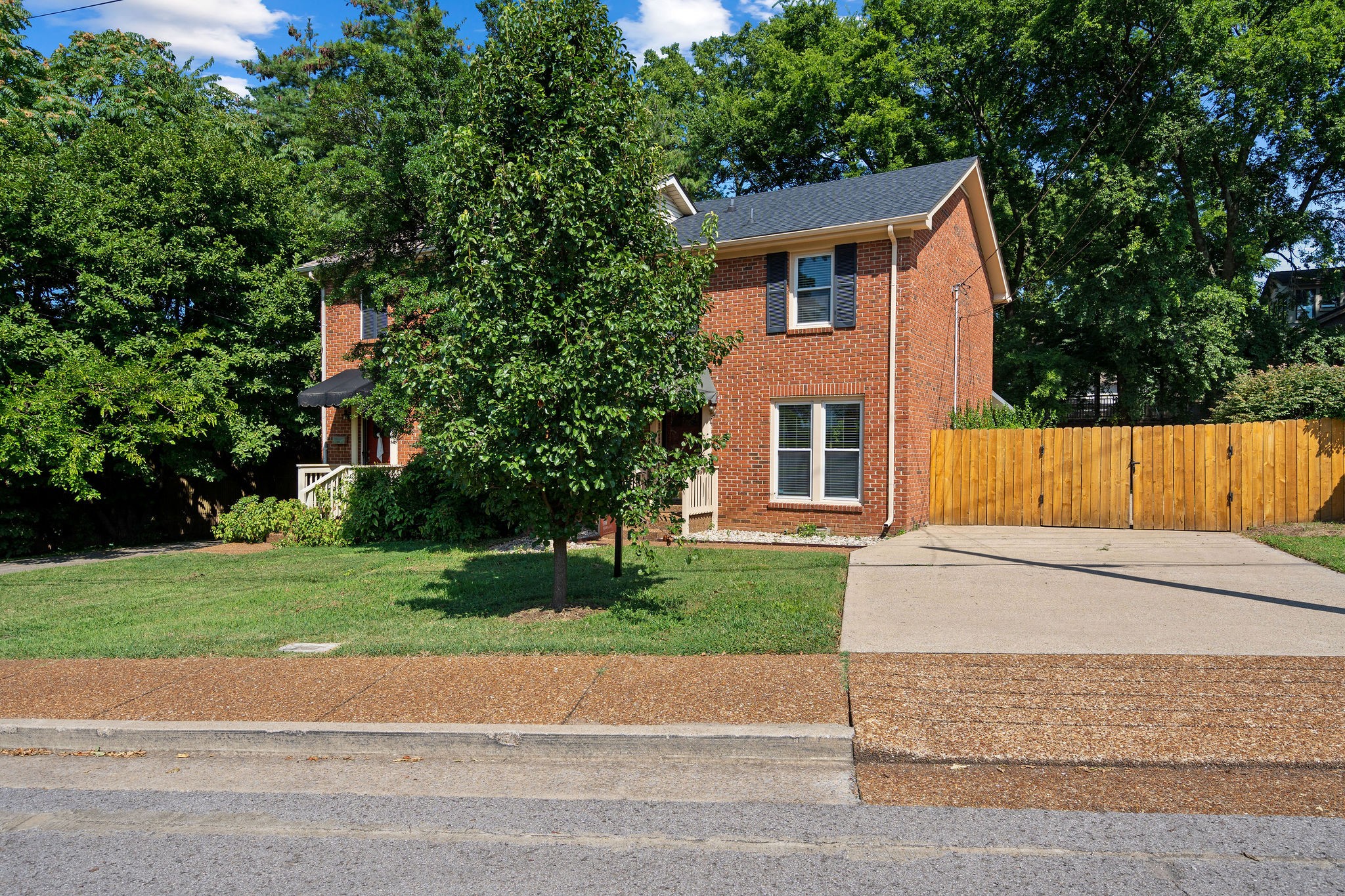 3446 Marlborough Ave Property Photo 37