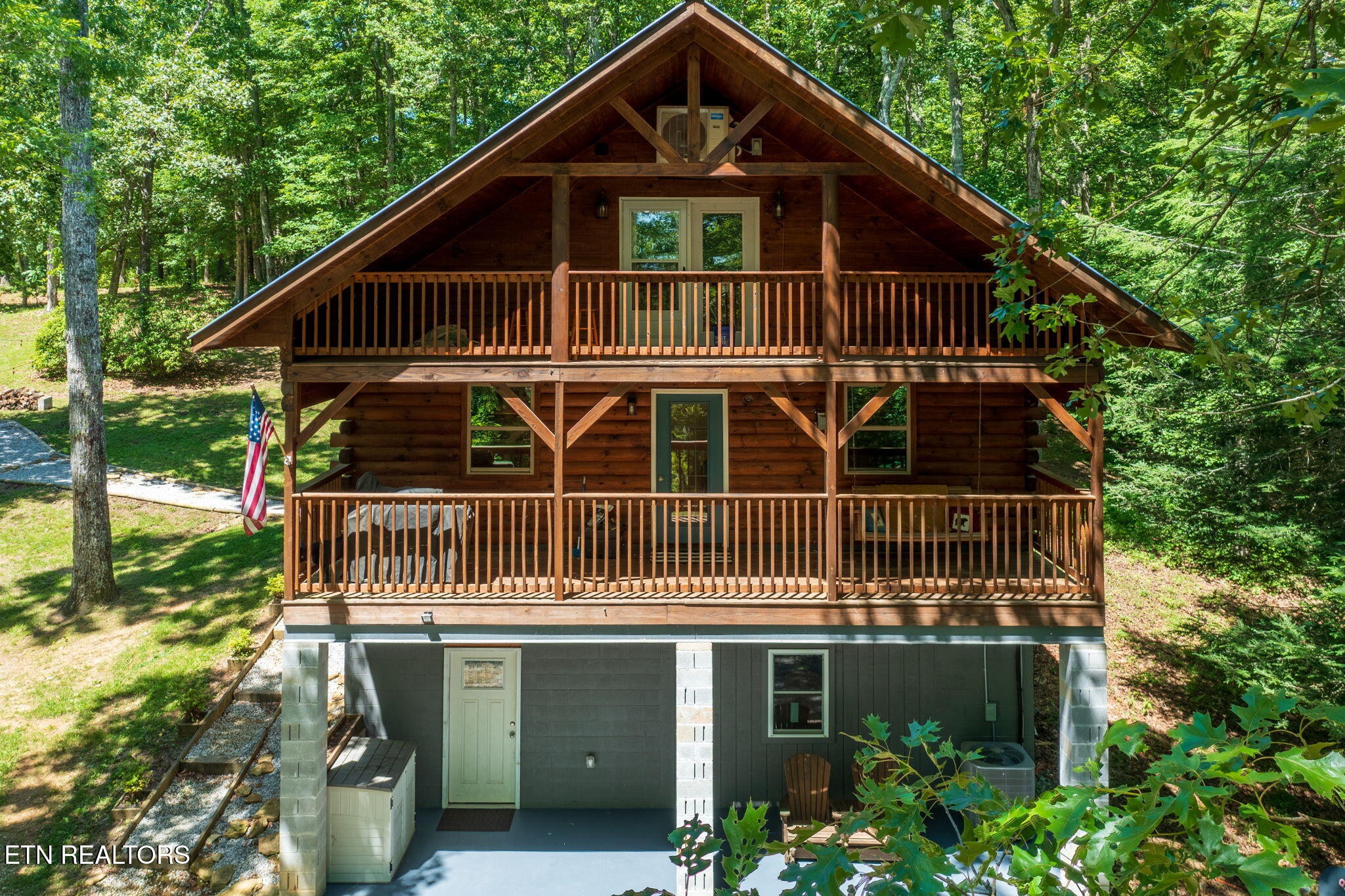 2240 Smith Moutain Rd Rd Property Photo 1