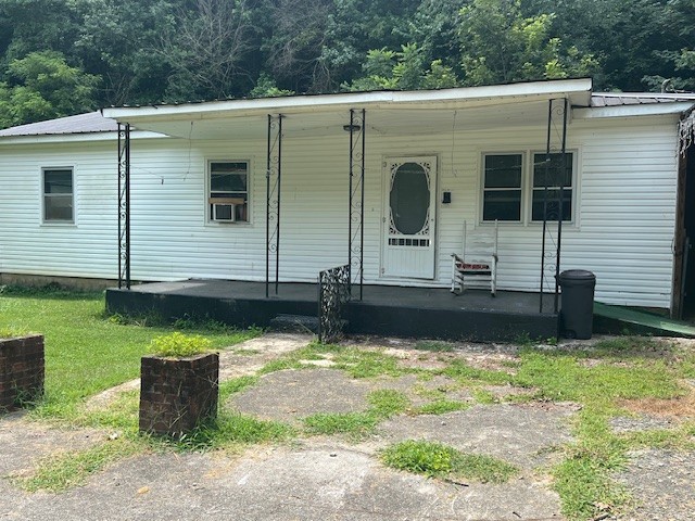 55 Buck Lane Property Photo 1