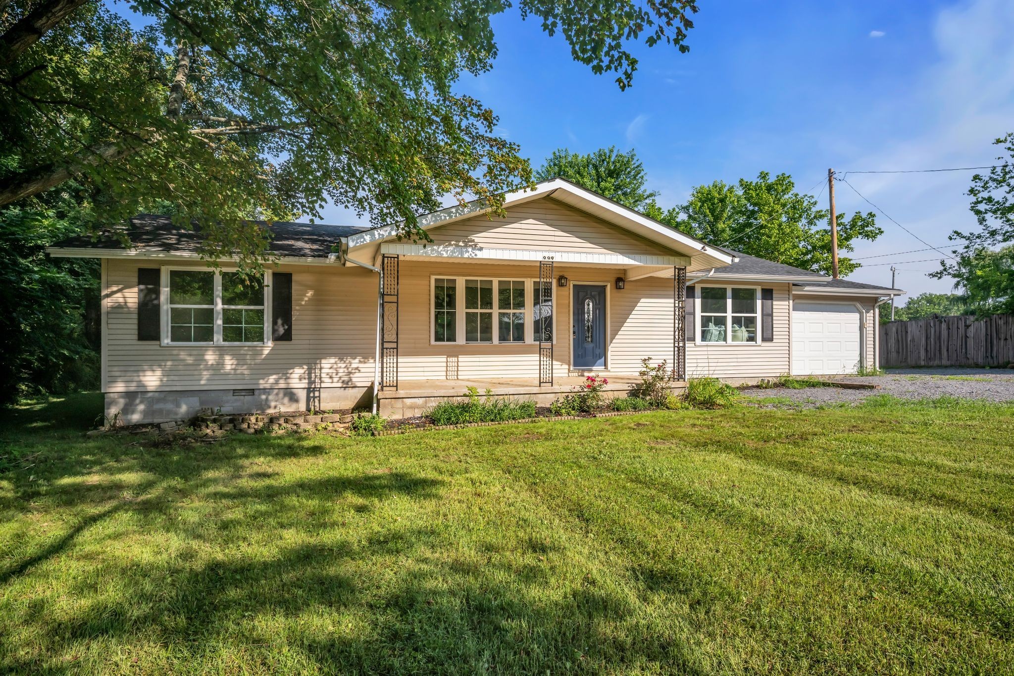 9999 Old Highway 46 Property Photo 1