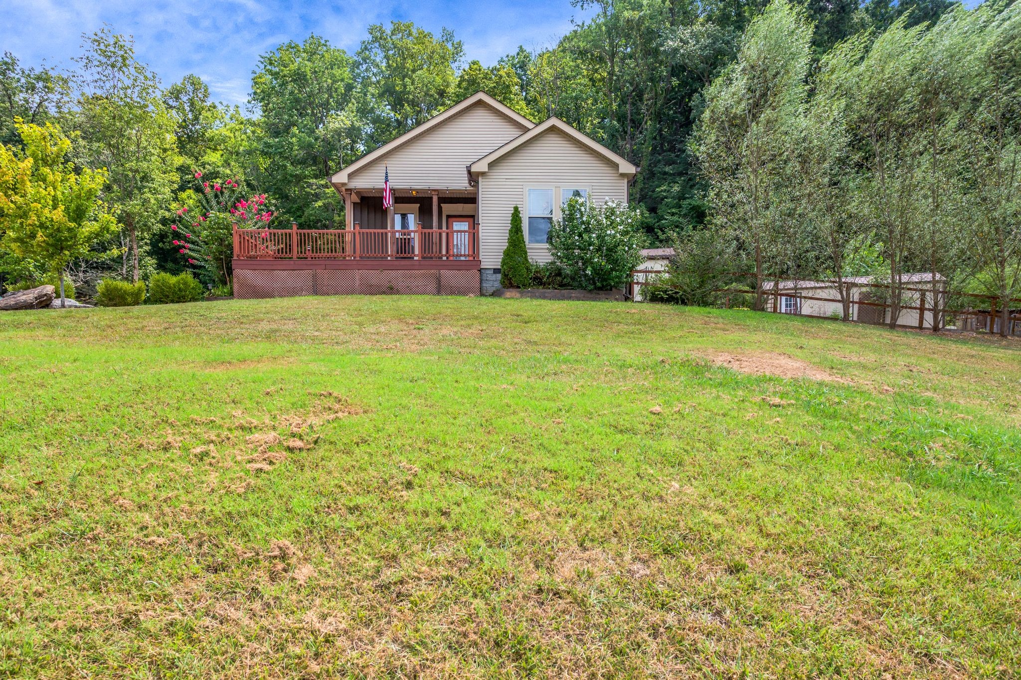 2071 Preacher Holt Rd Property Photo 1