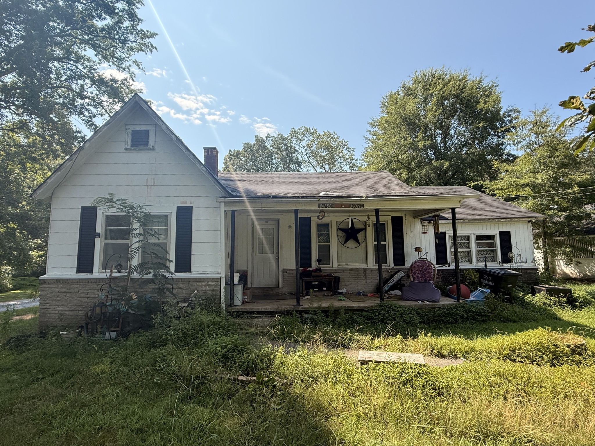 1719 W Lincoln St Property Photo 1