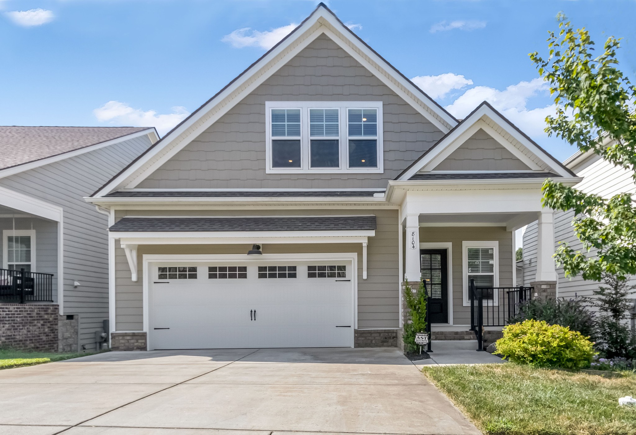 8104 Warbler Way Property Photo 1